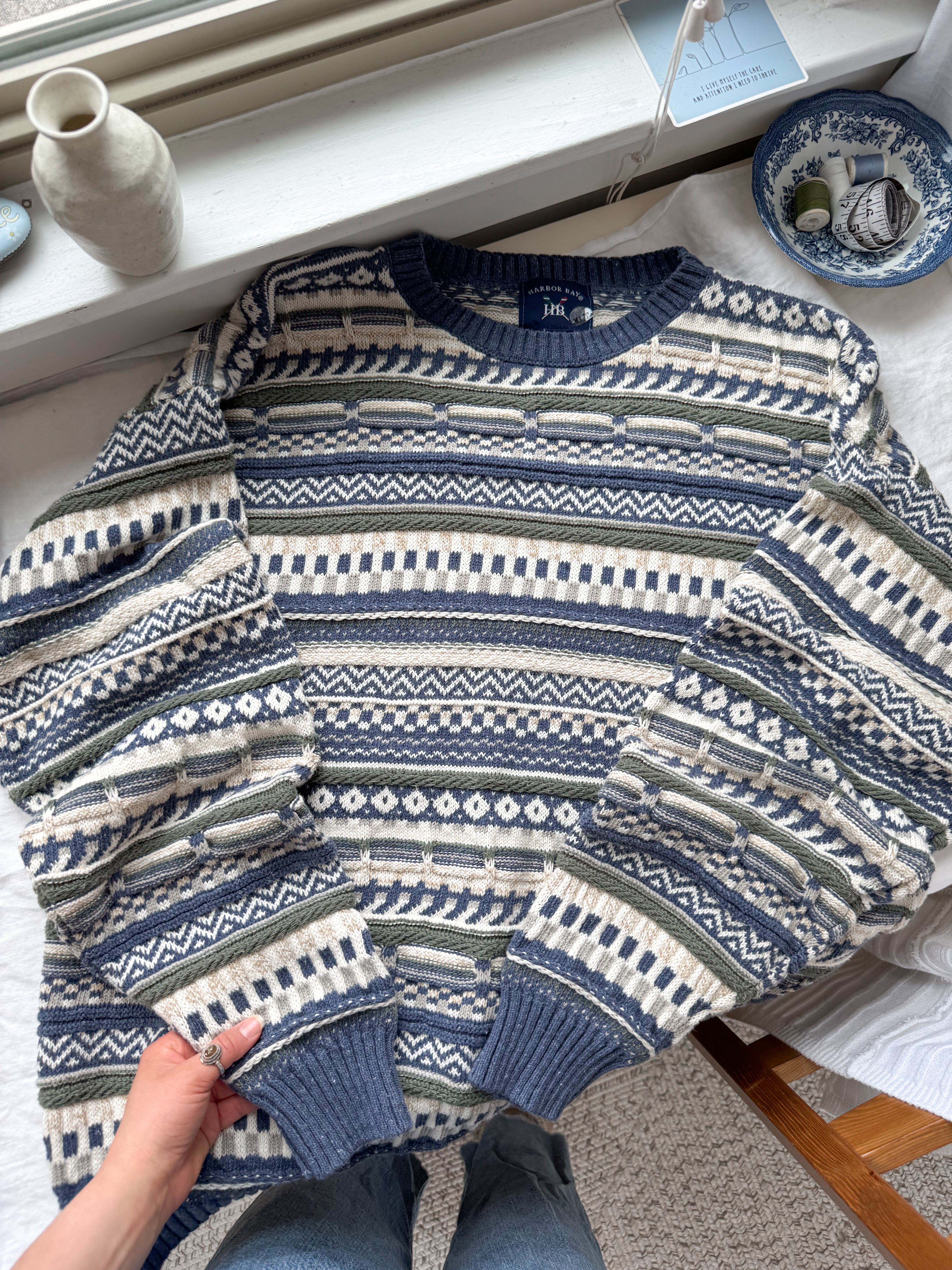 The Earth Coogi Style Sweater (XL)