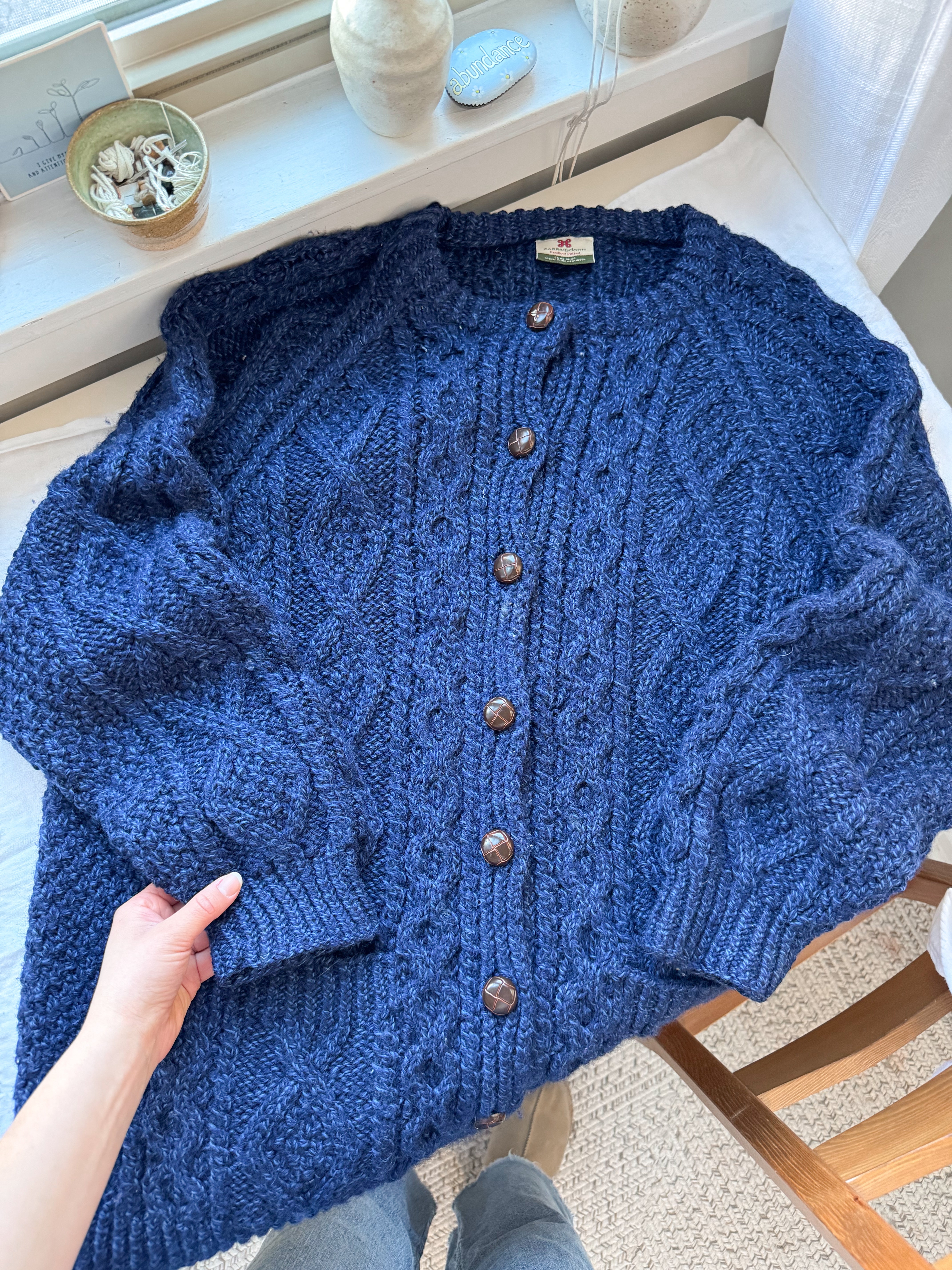 The Navy Finch Fisherman Cardigan (XL)