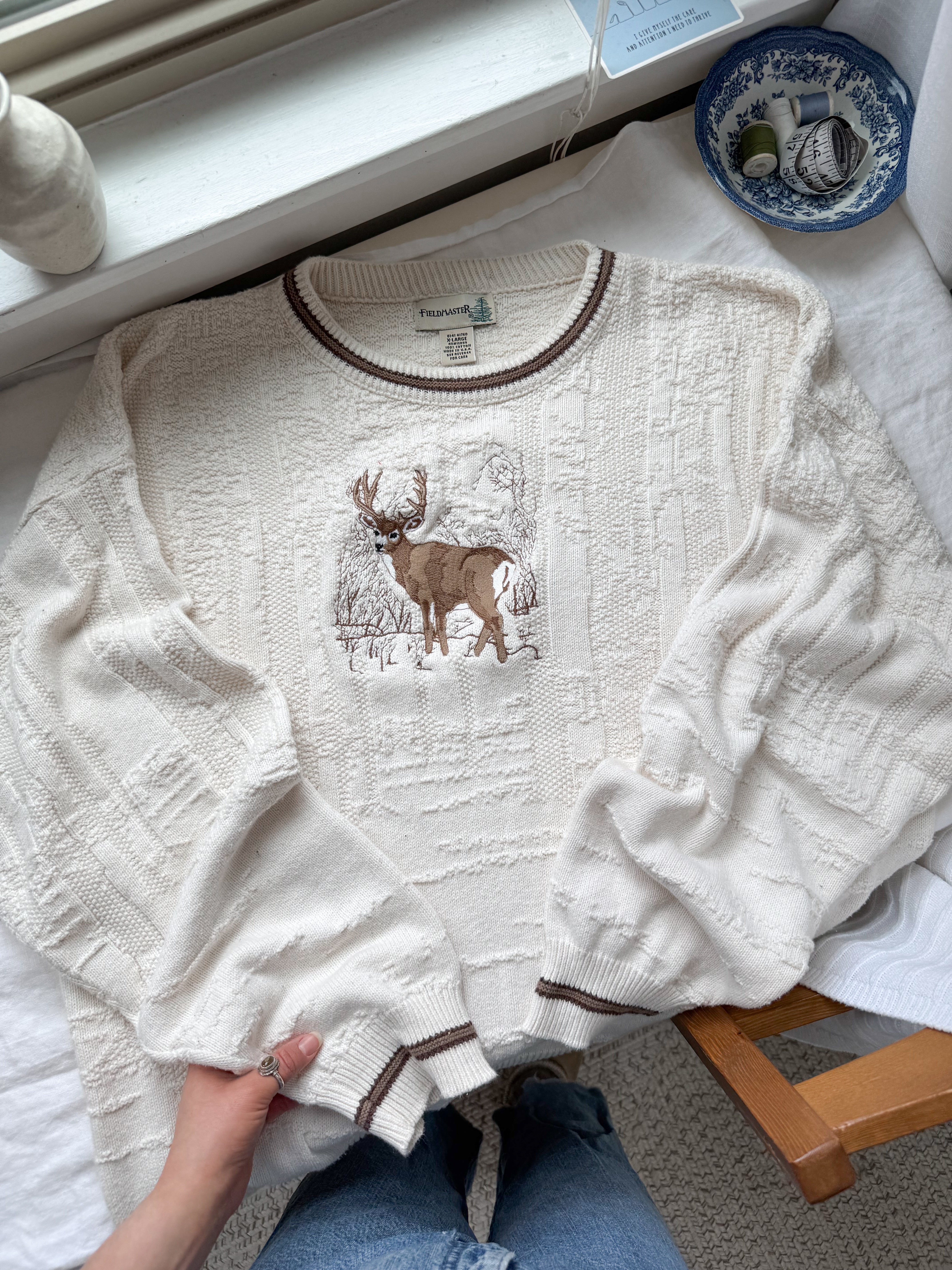 The White Tailed Deer Sweater (XL)