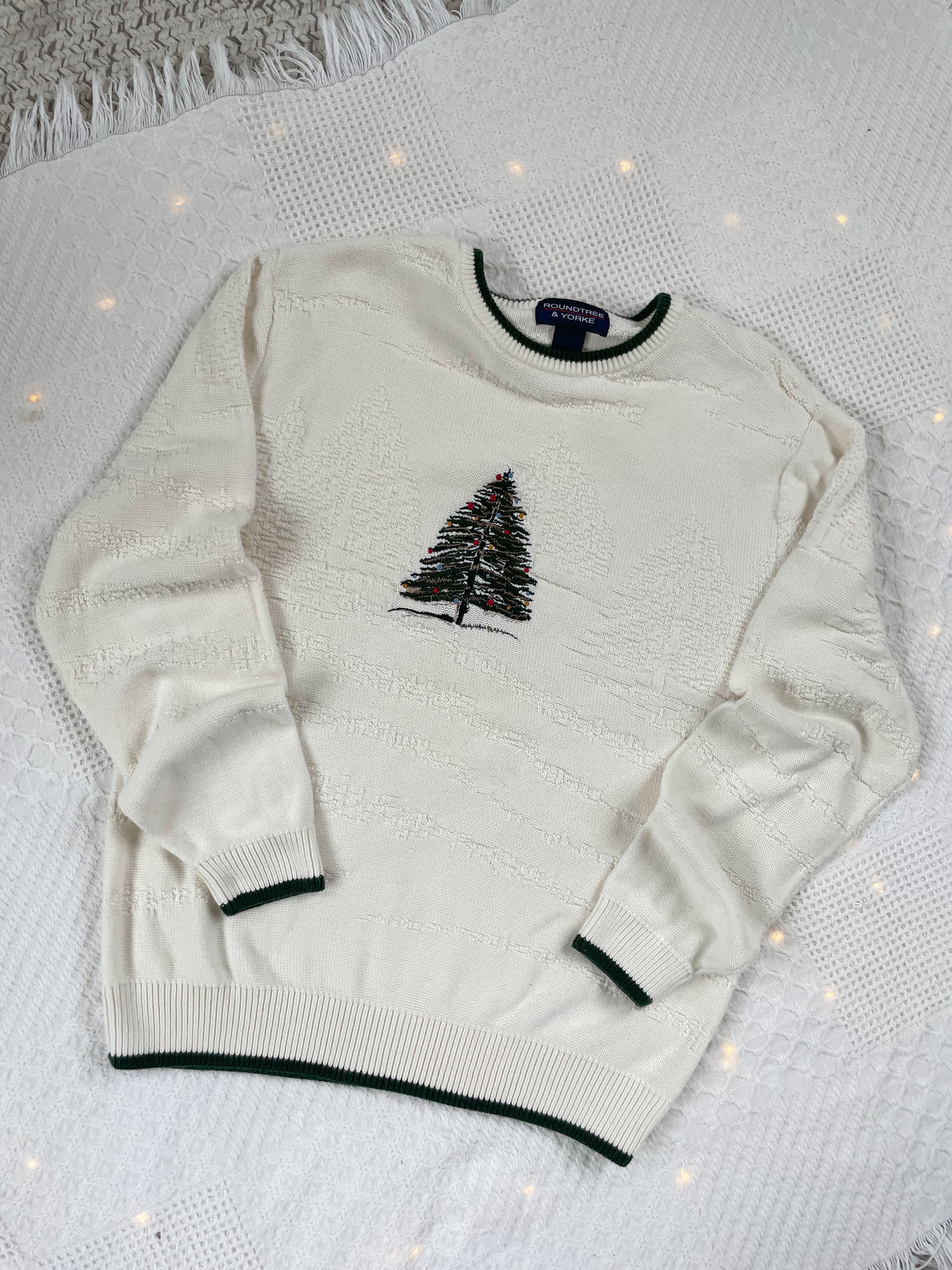 The Textured Tree Sweater (M)