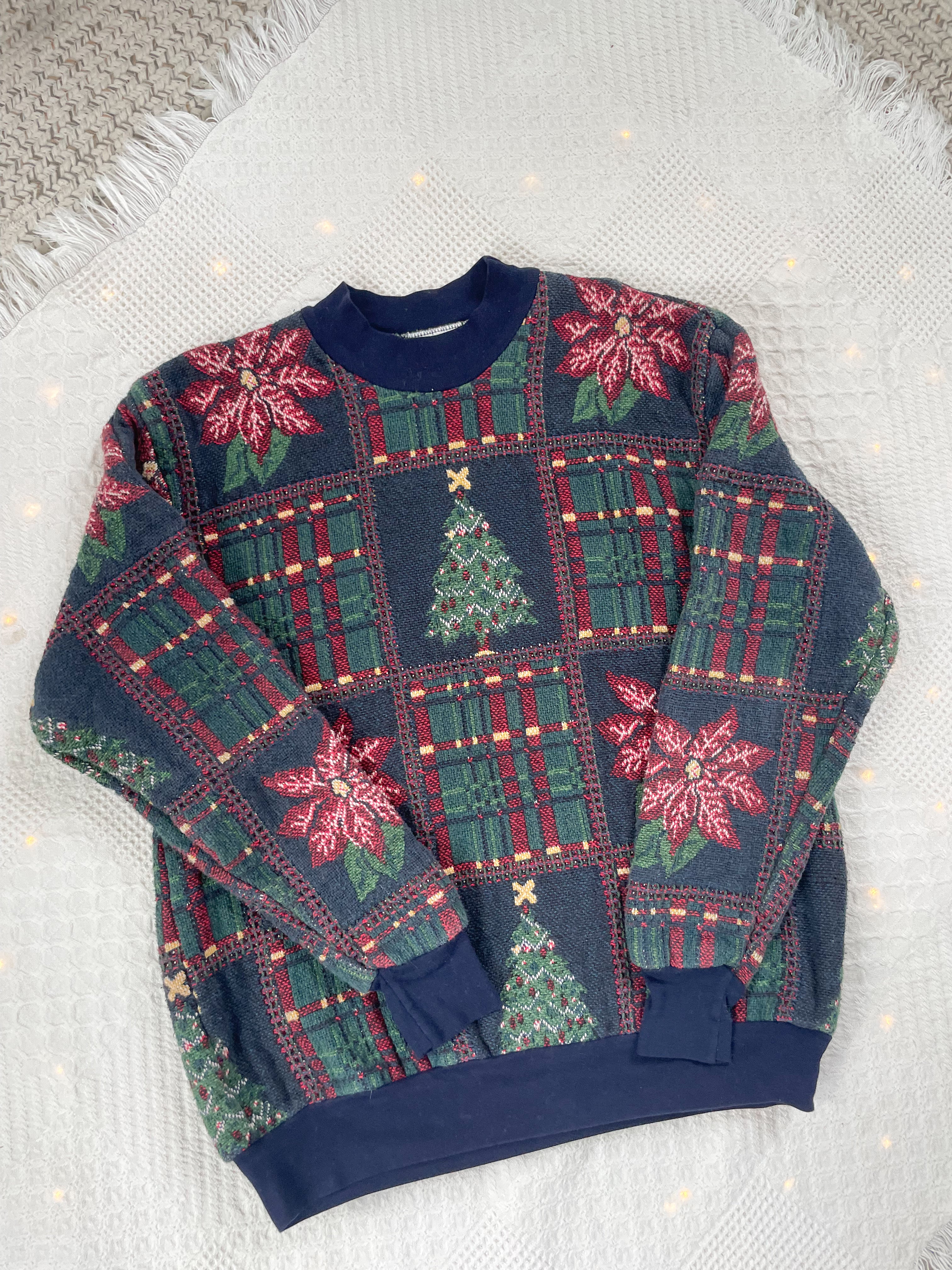 The Festive Patchwork Tapestry Crewneck (L)