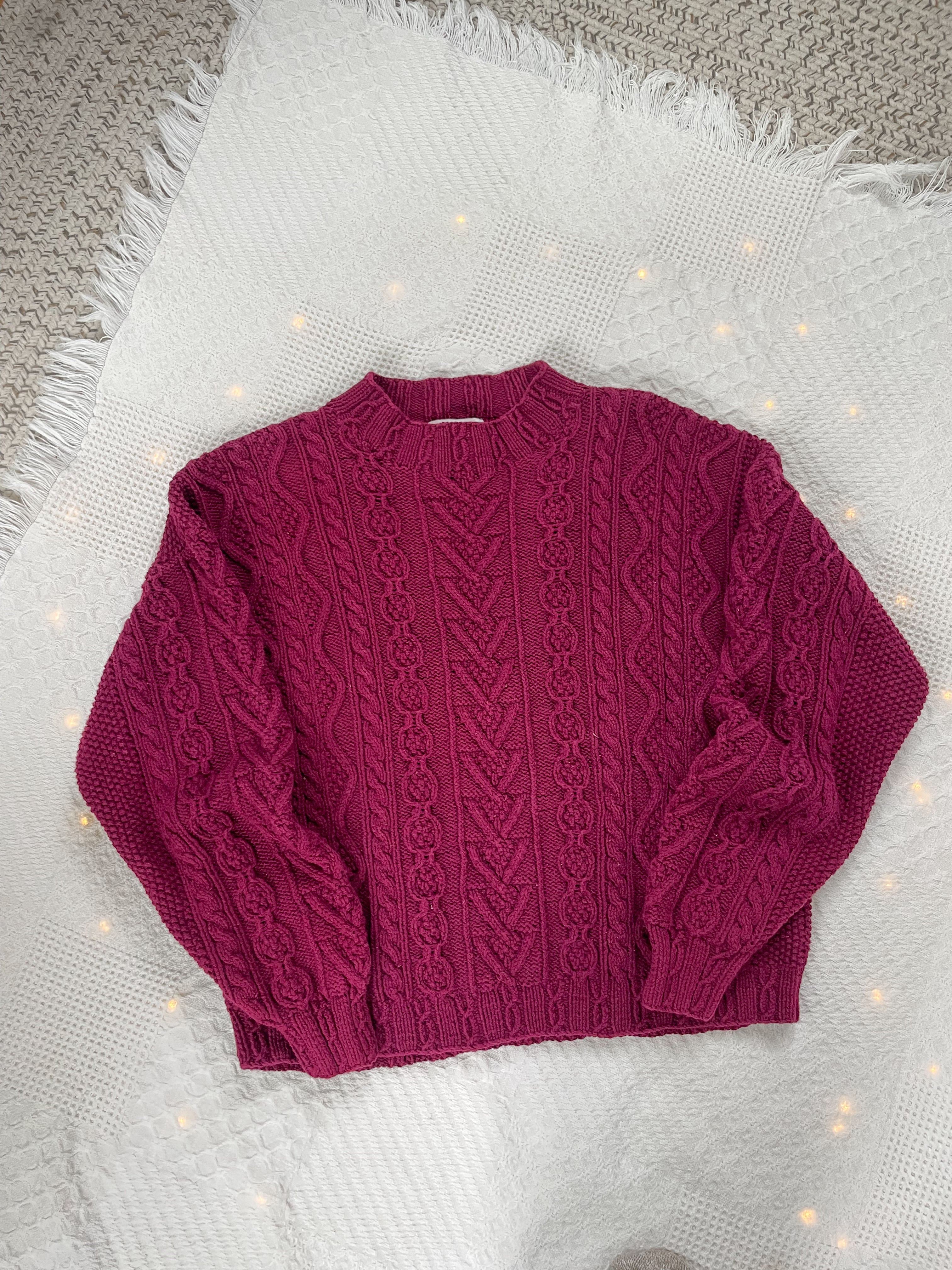 The Chunky Plum Cable Knit (L)