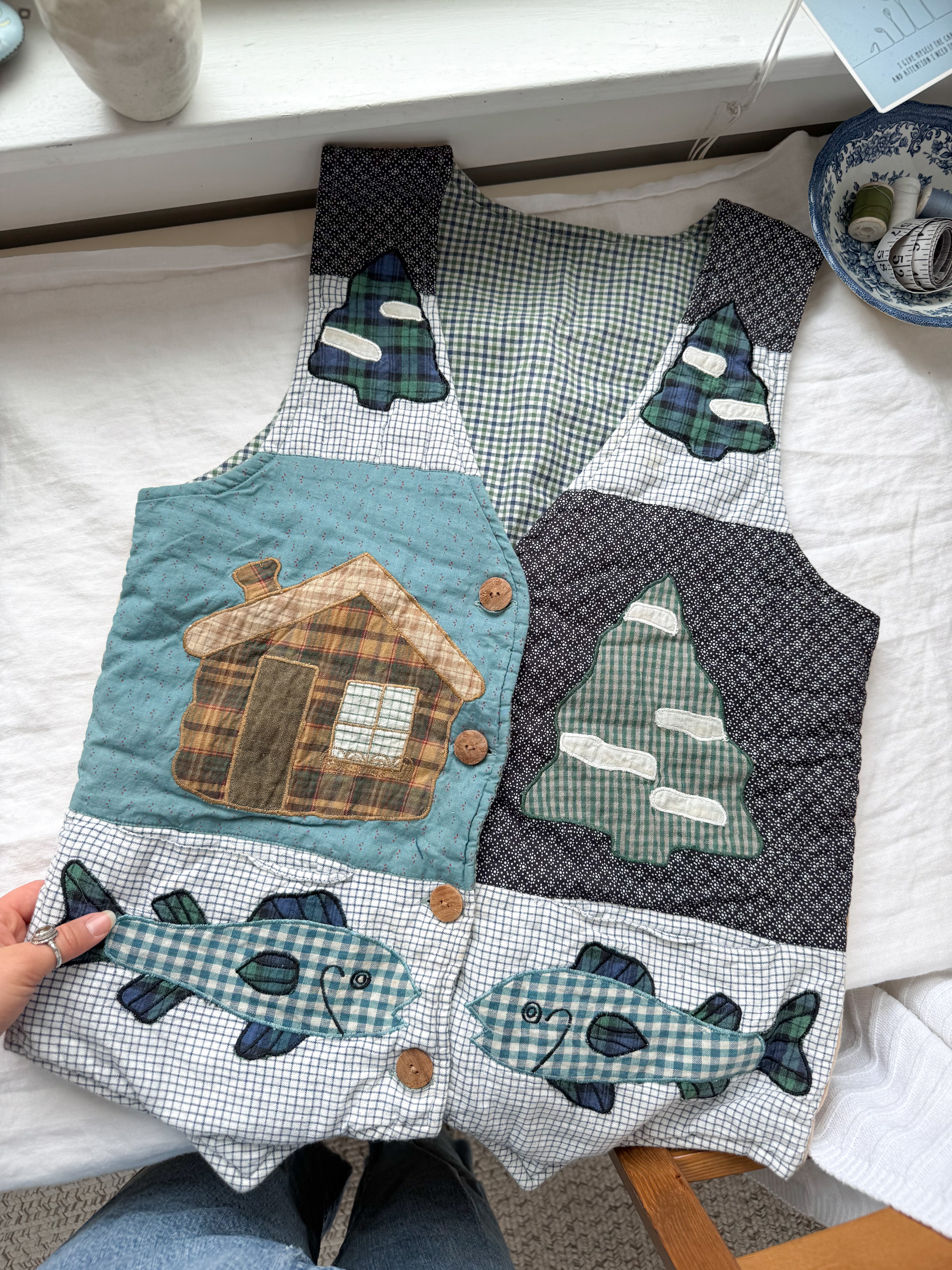 The Reversible Patchwork Cabin Vest (S)
