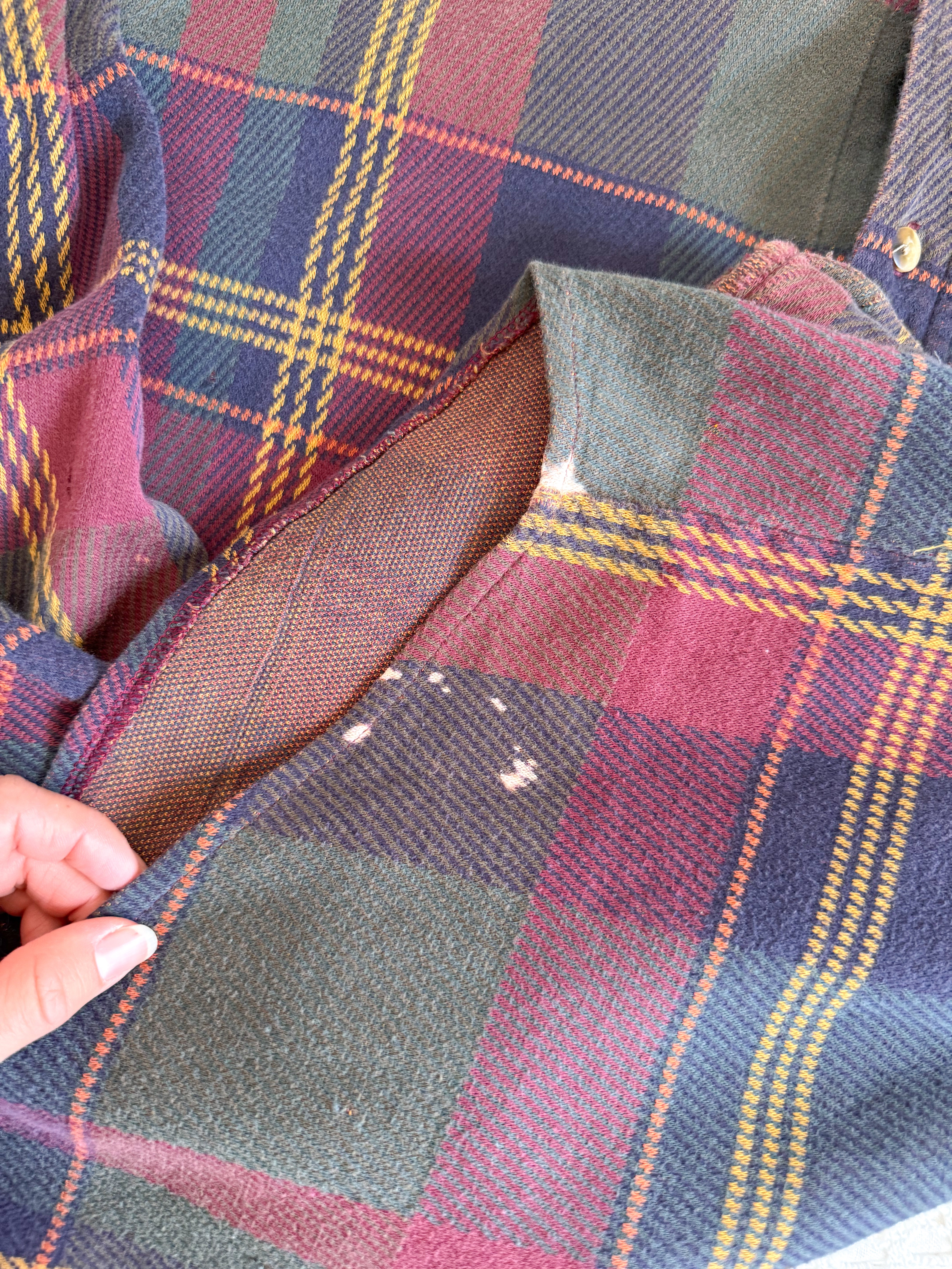 The Outdoorsman Flannel (L)