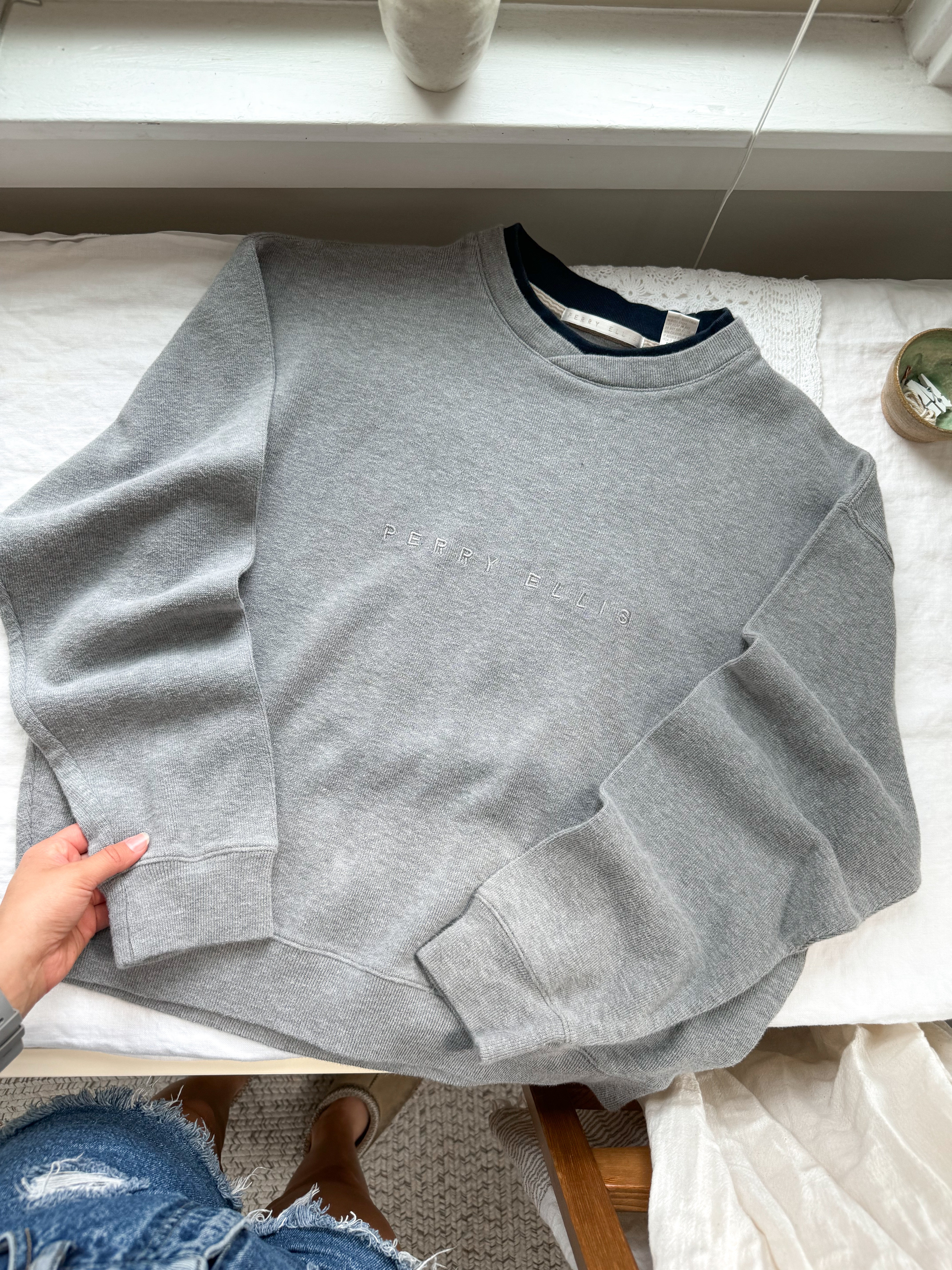 The Grey Collared Crewneck (L)