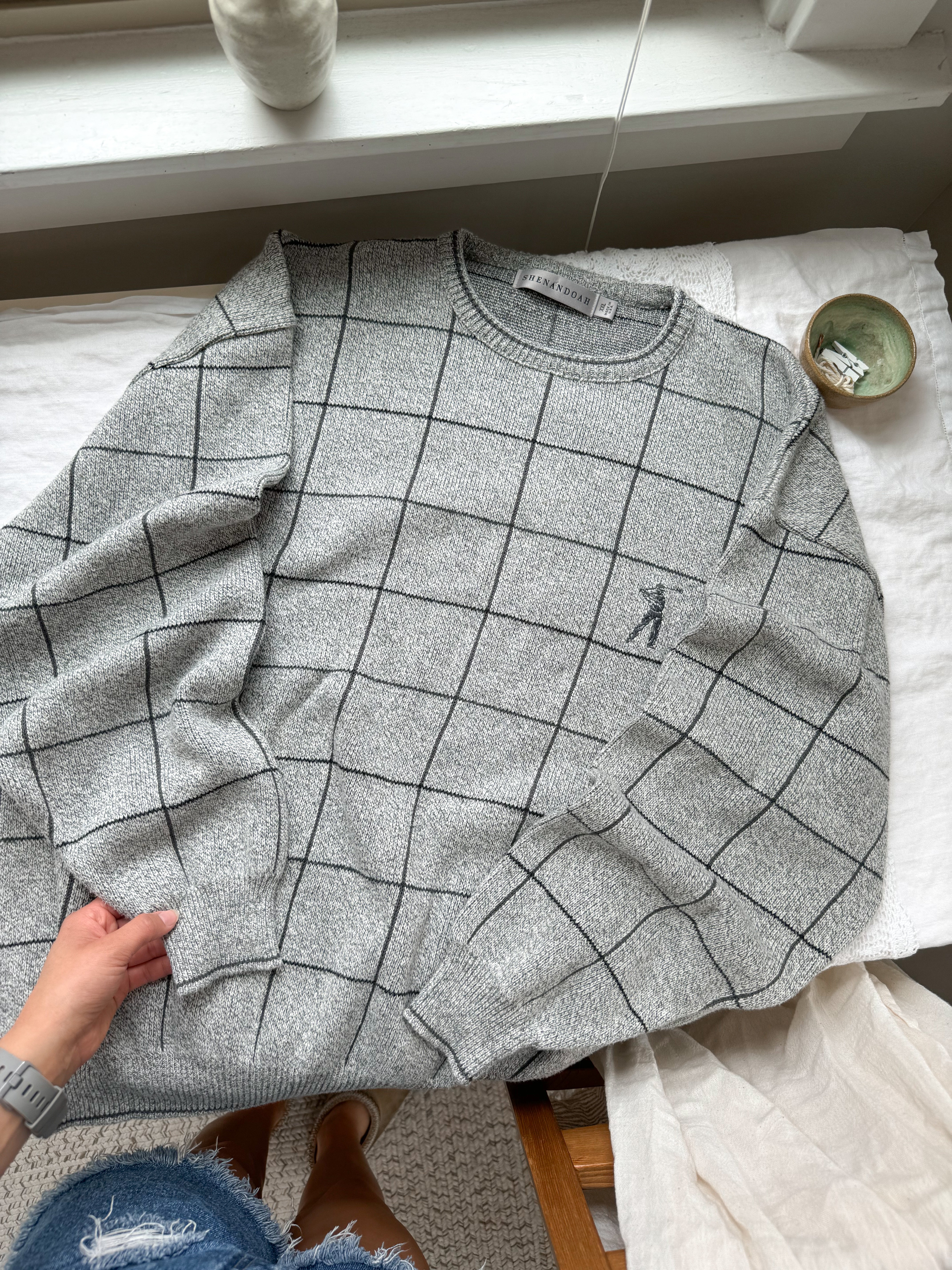 The Golf Checkered Sweater (XXL)