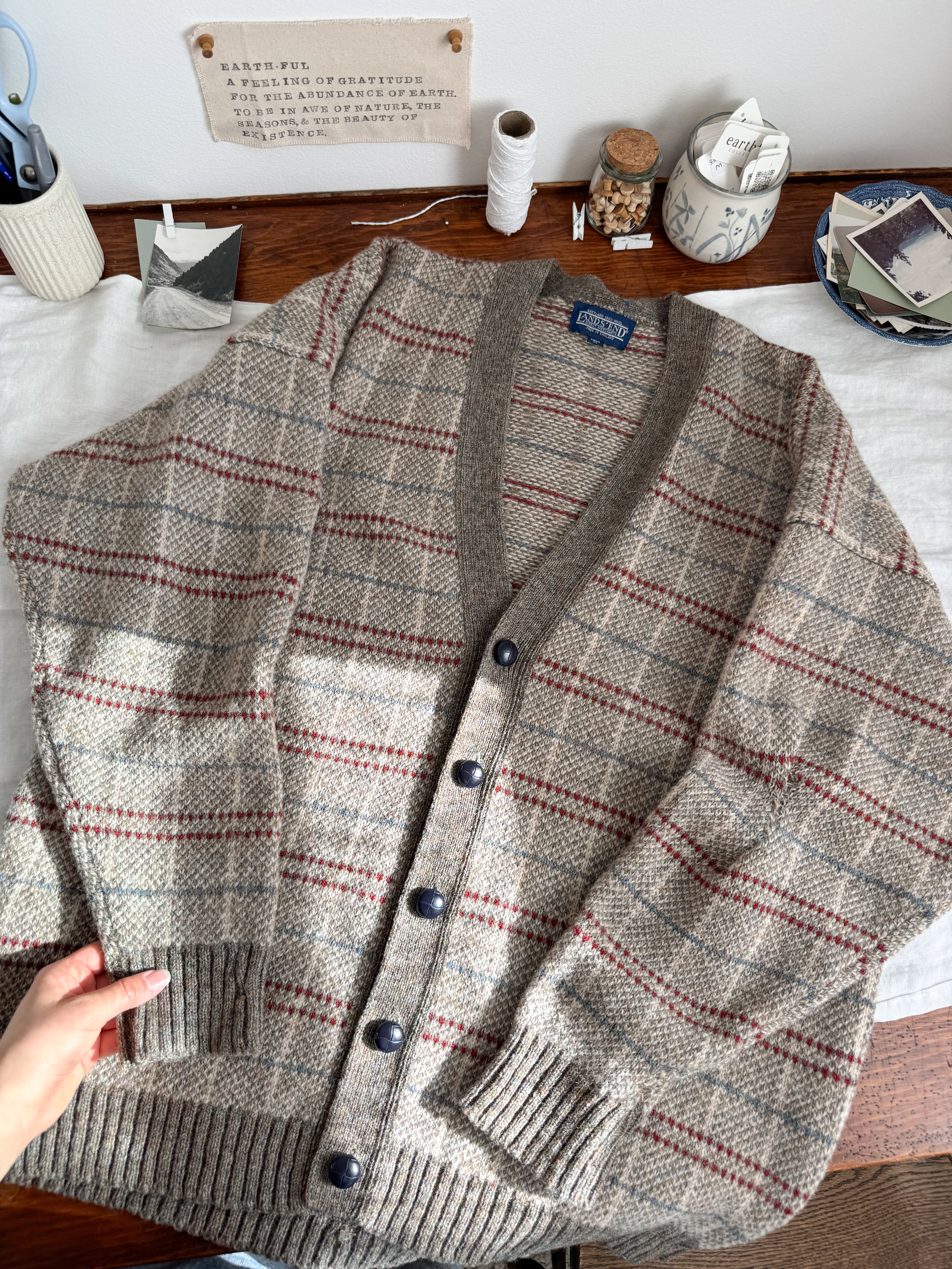 The Academic Plaid Cardigan (XL)
