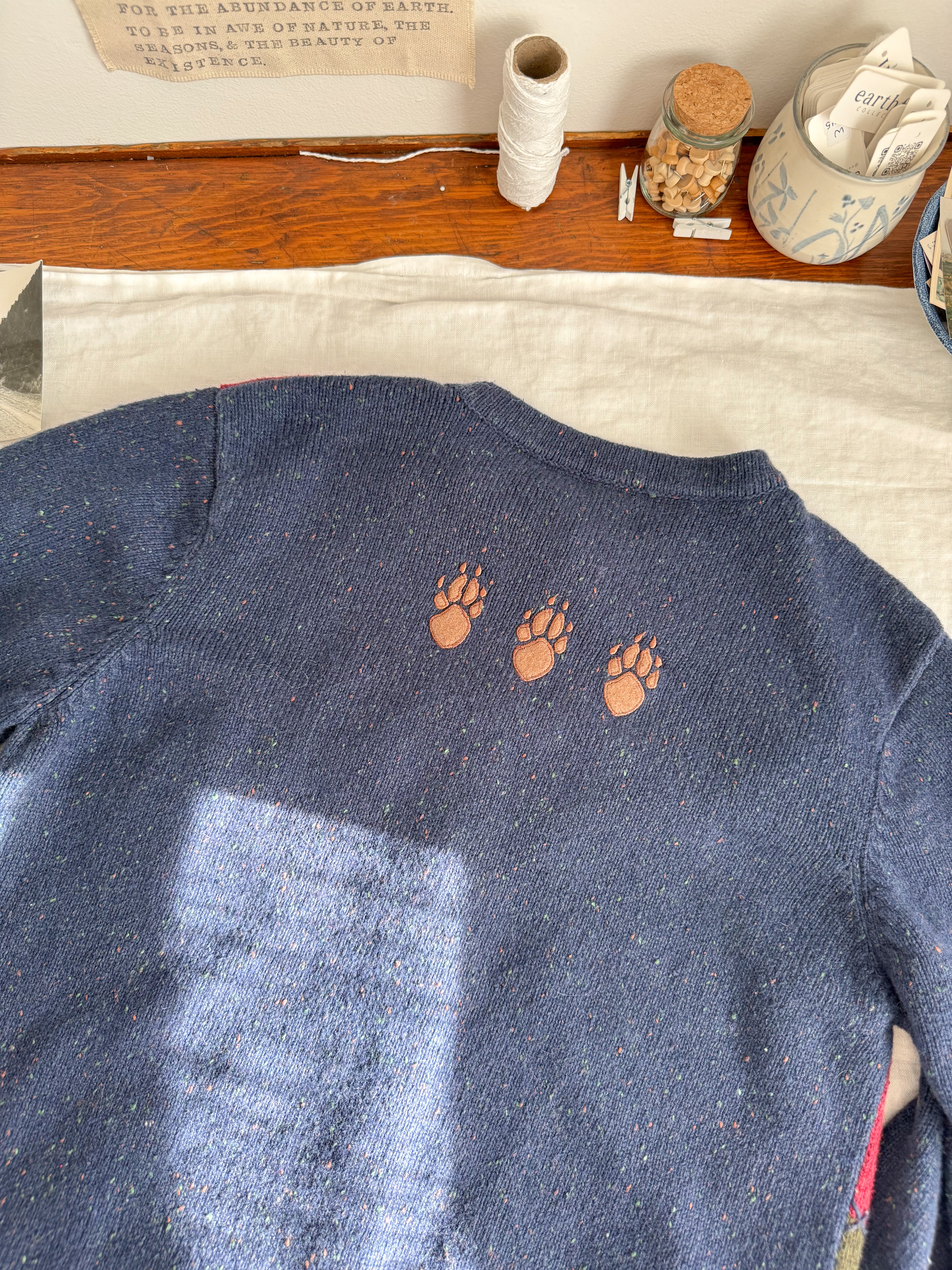 The Woodsy Novelty Cardigan (M)