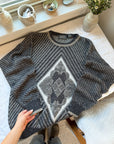 The Diamond Outline Sweater (L)