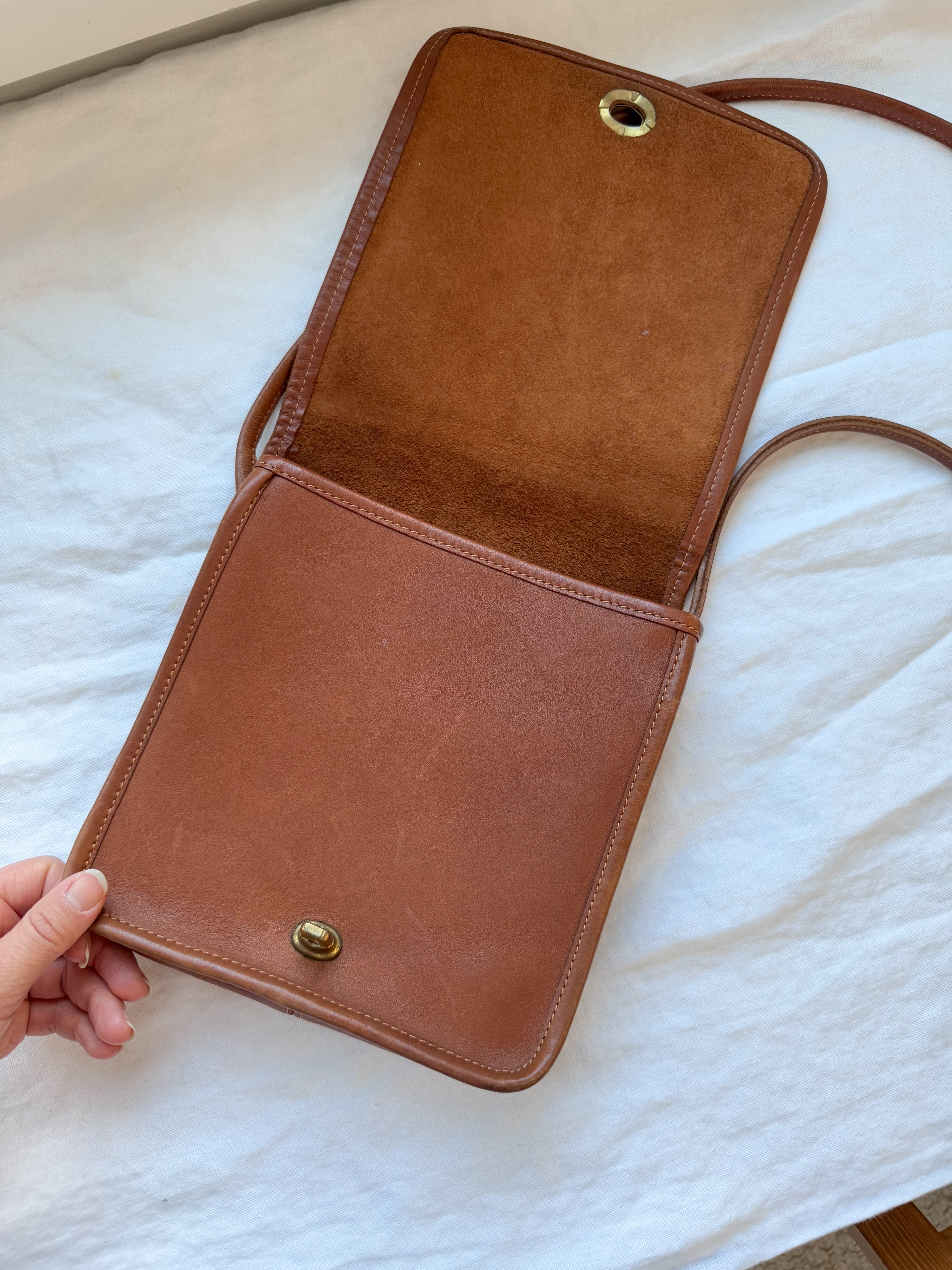 Vintage Coach Compact Pouch Crossbosy