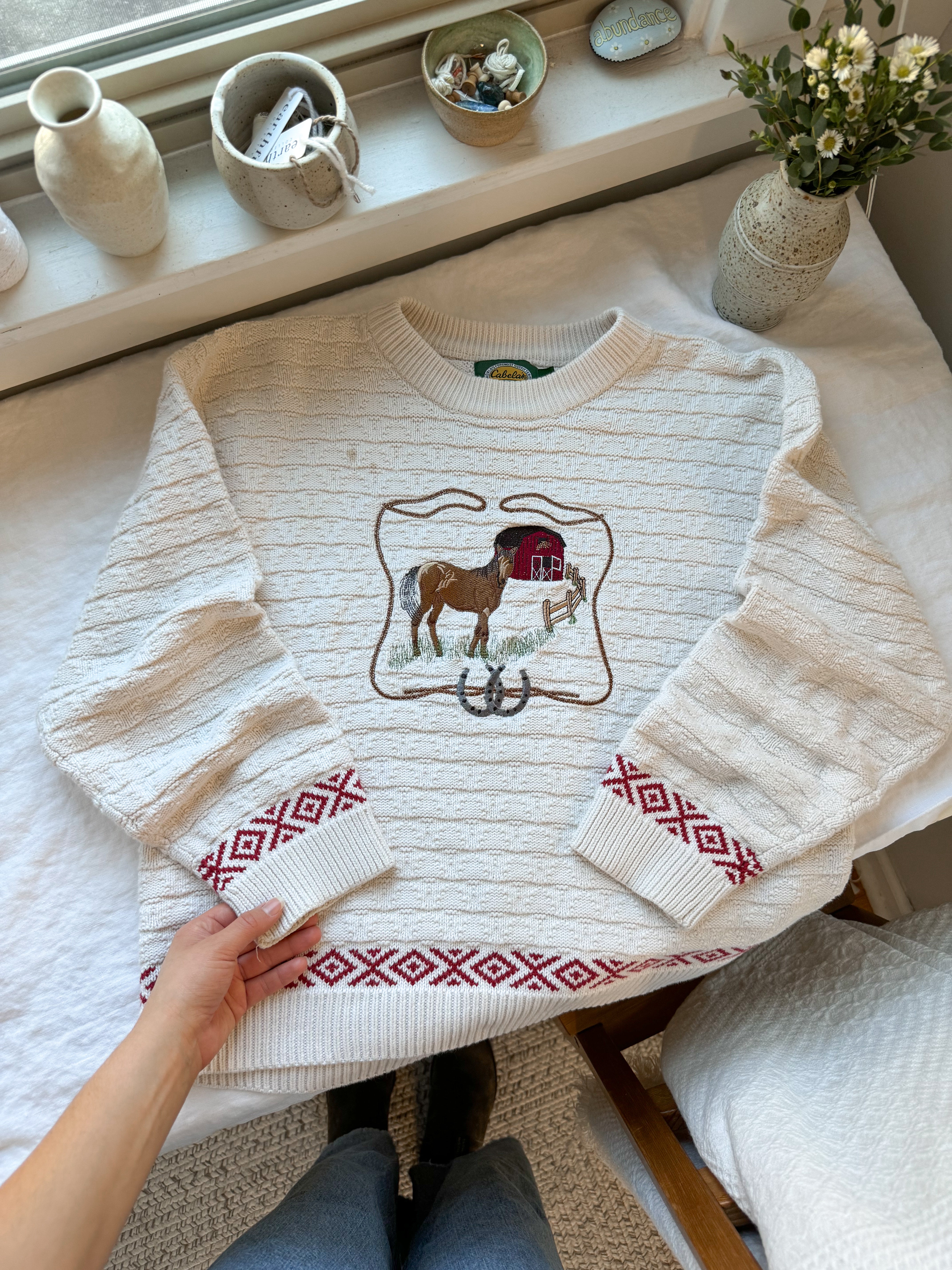 The Horse &amp; Barn Sweater (M)