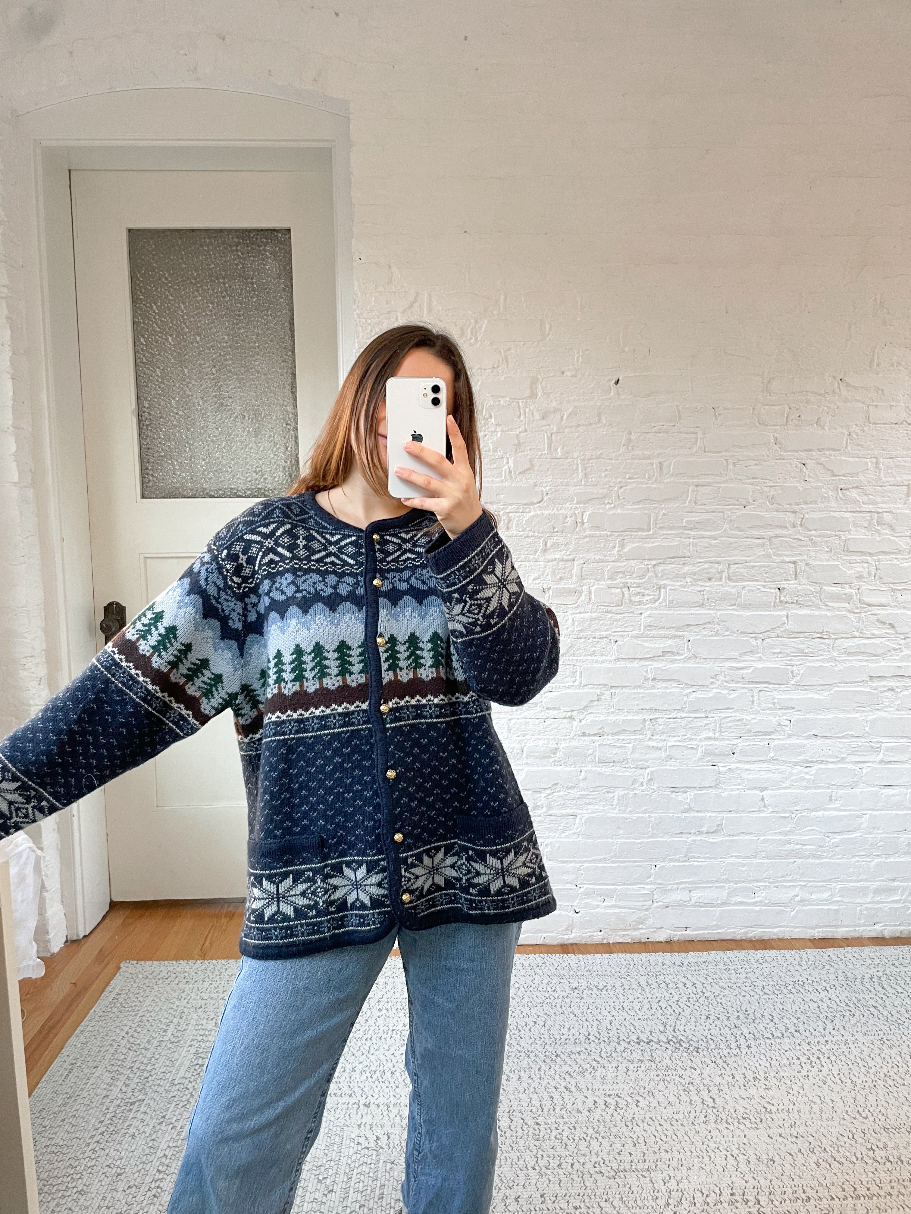 The Fair Isle Tree Cardigan (1x)