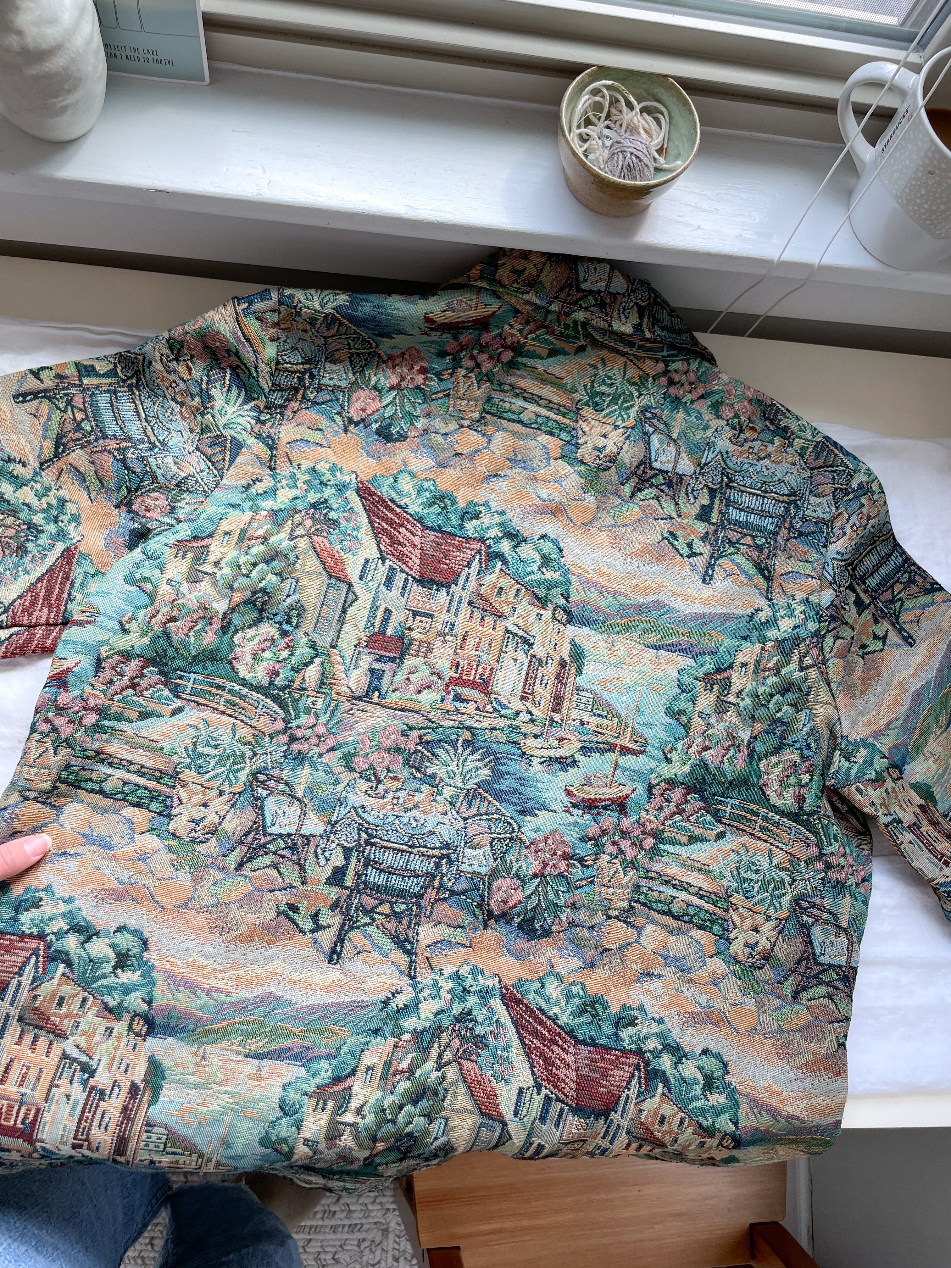 The European Cafe Tapestry Jacket (M)