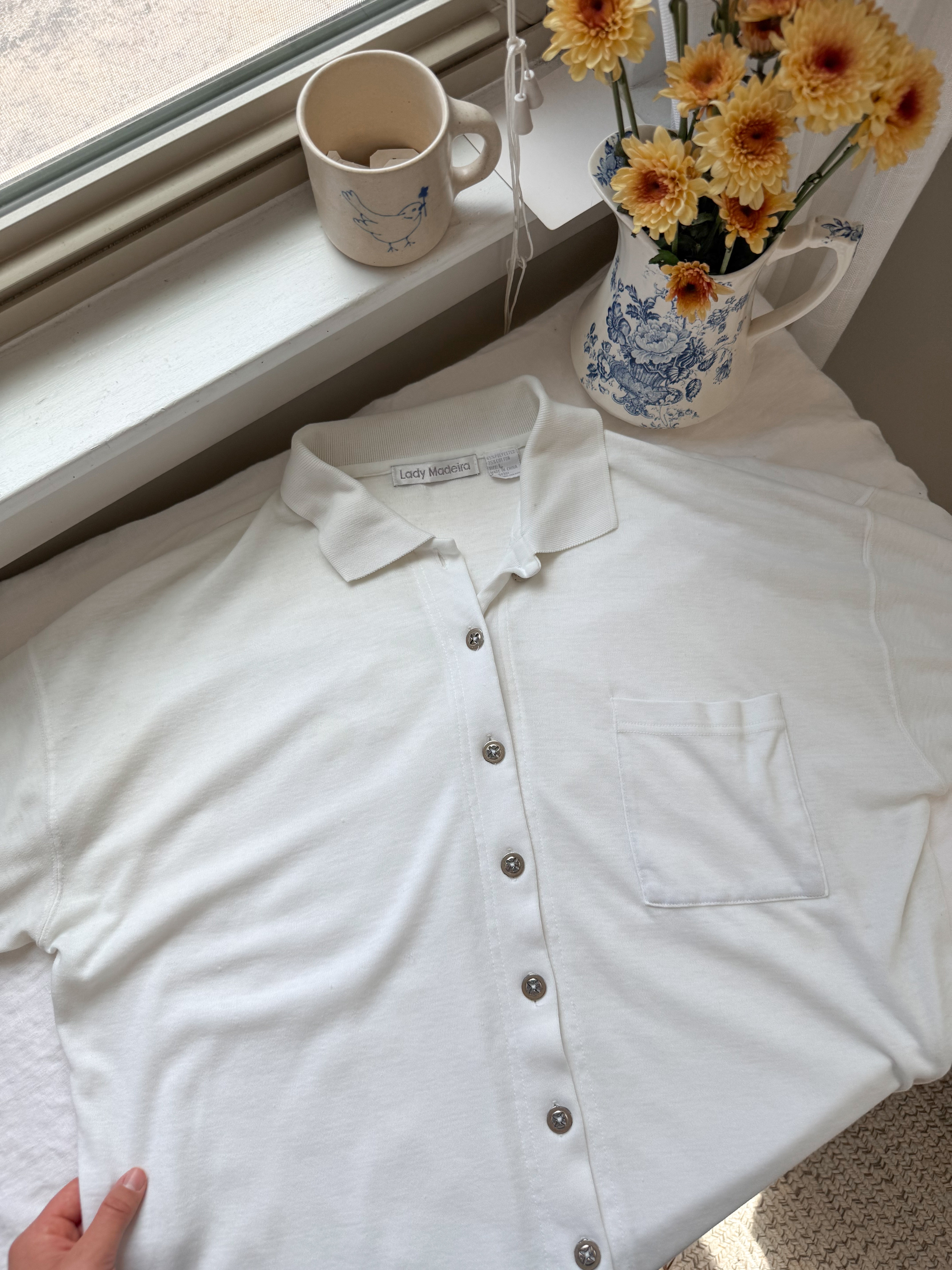 The Short Sleeve White Cardigan (L)