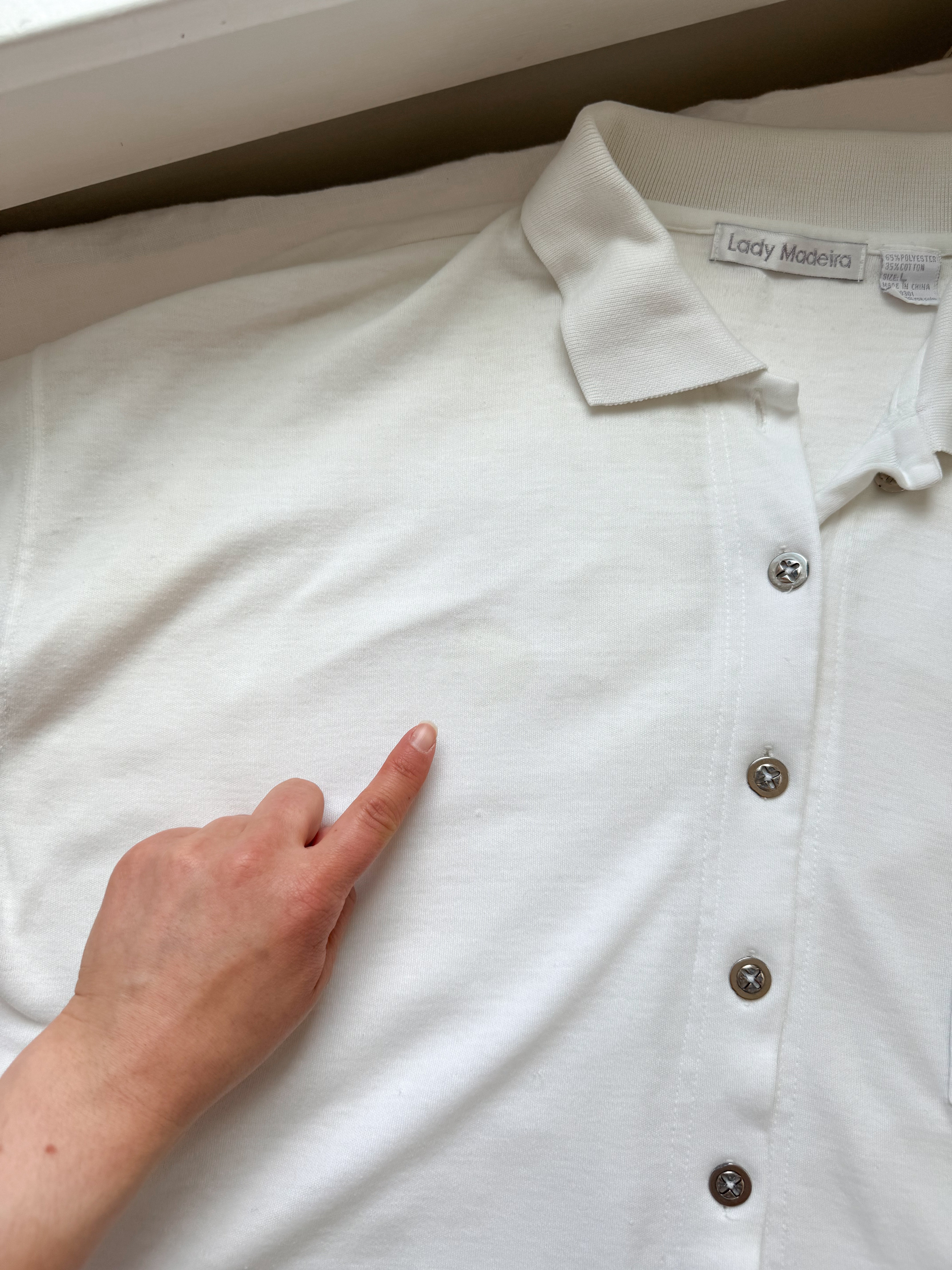 The Short Sleeve White Cardigan (L)