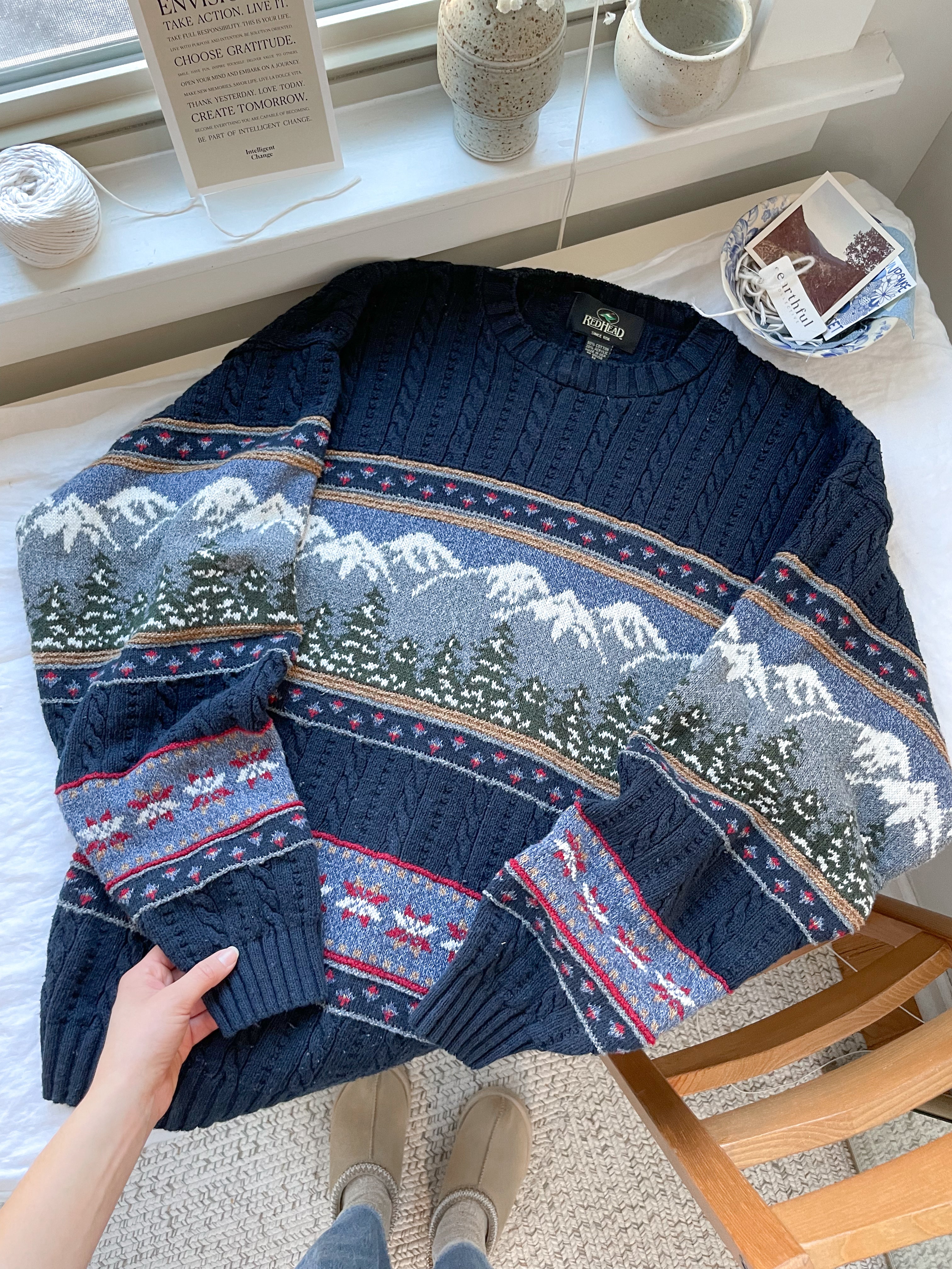 The Mountain Sweater (M)