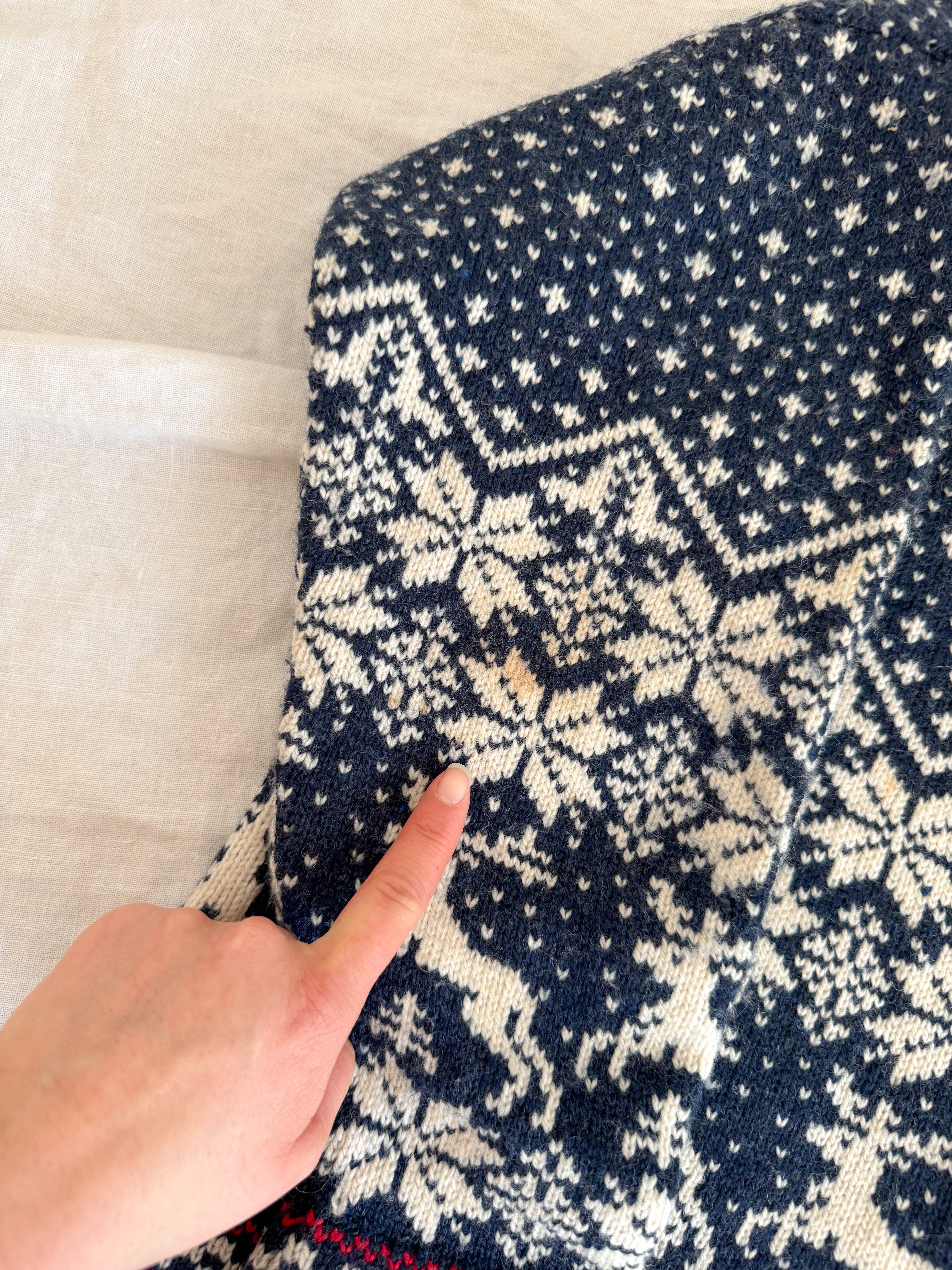 The Nordic Deer Sweater (S)