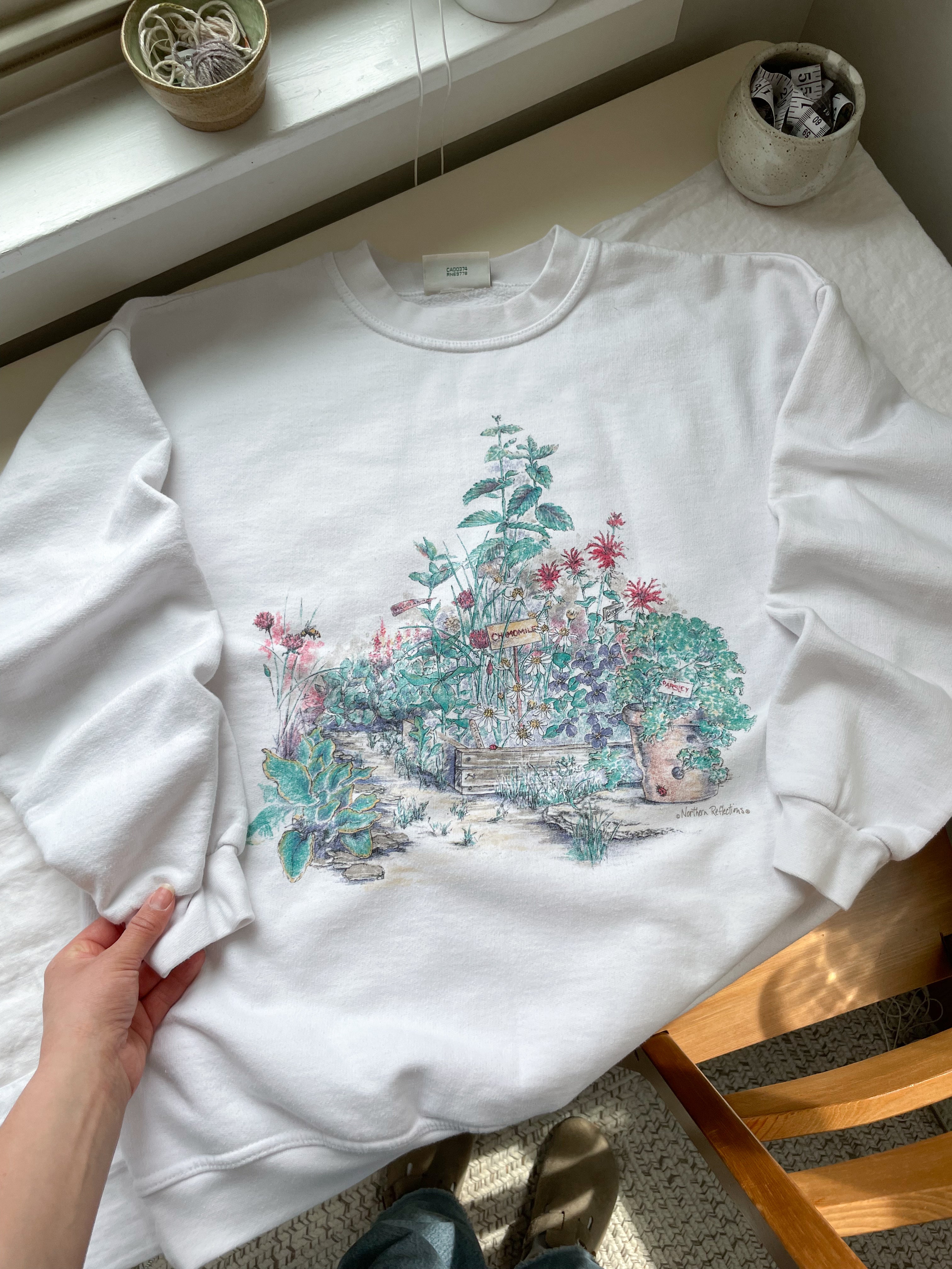 The Herb Garden Crewneck (M)