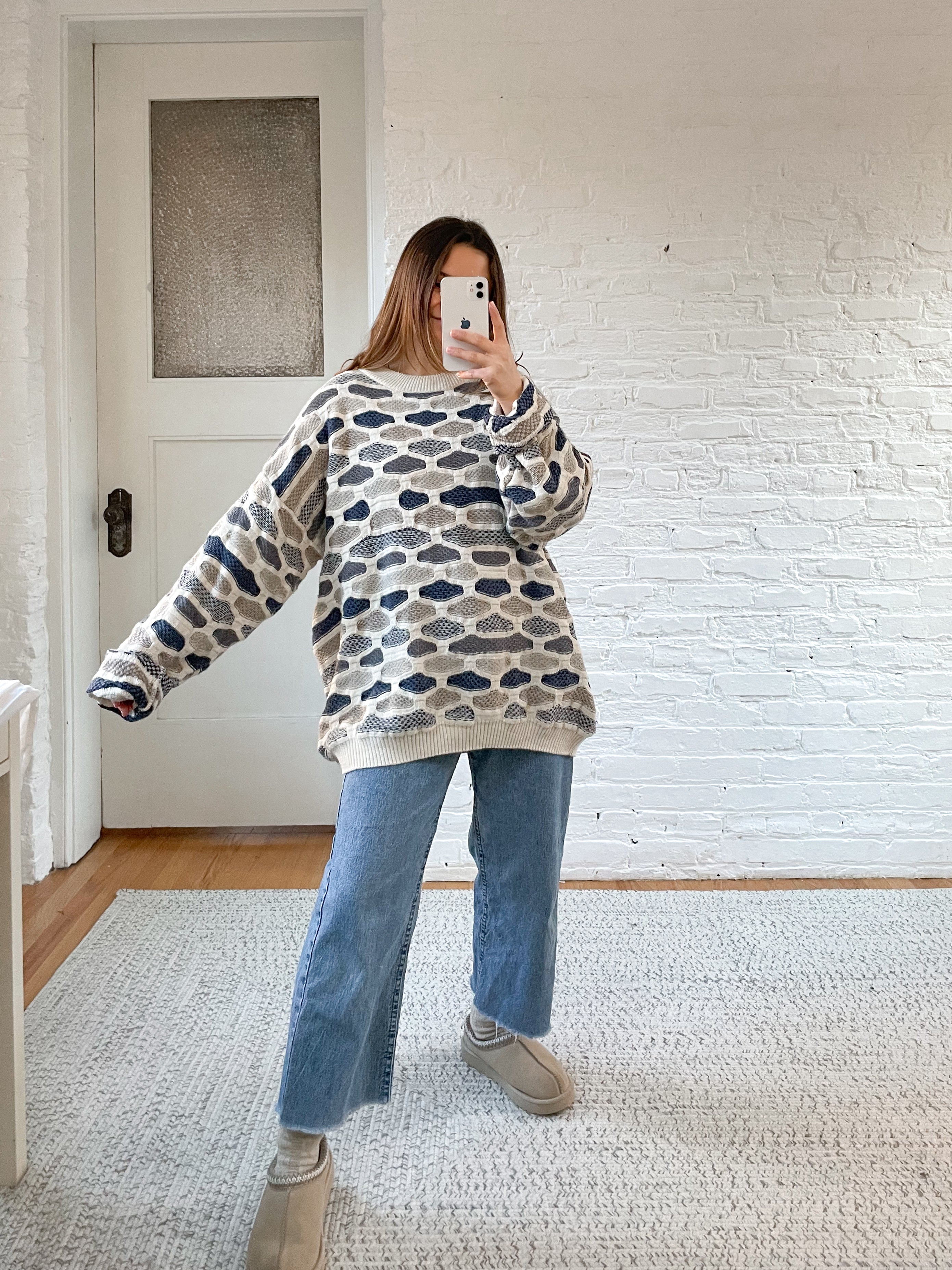 The Textured Pebble Sweater (XXL)