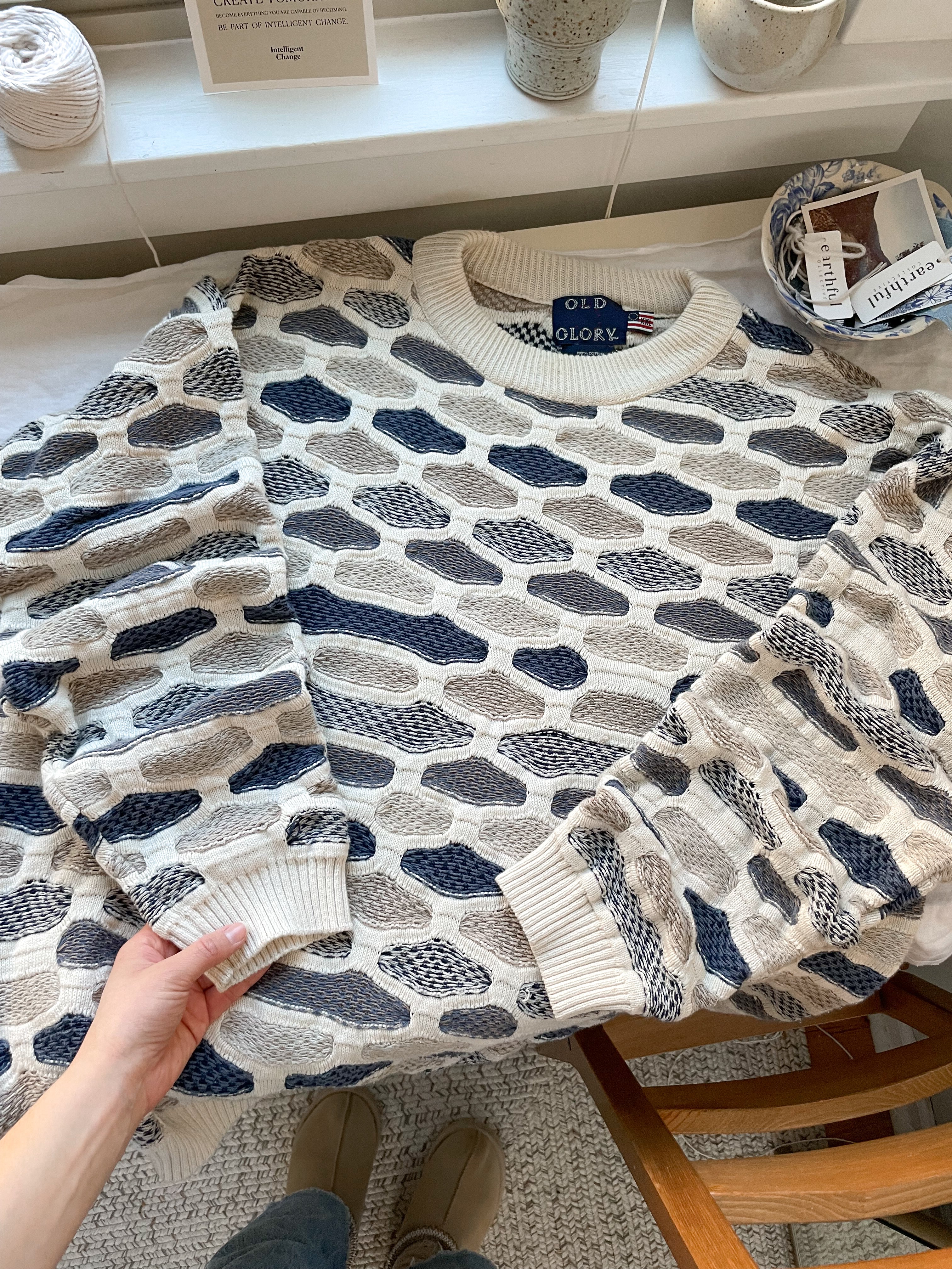 The Textured Pebble Sweater (XXL)