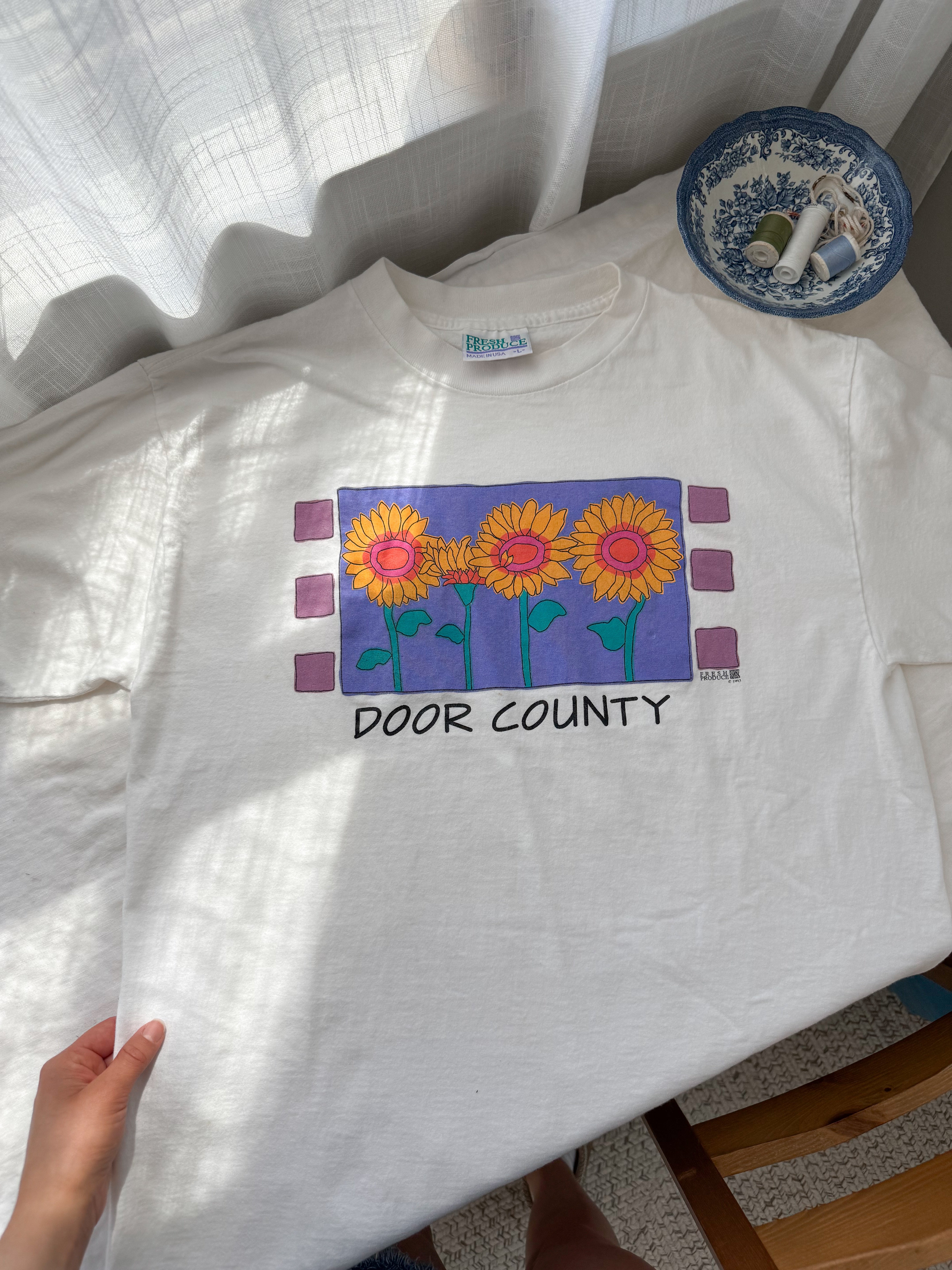The Door County Sunflower Tee (L)