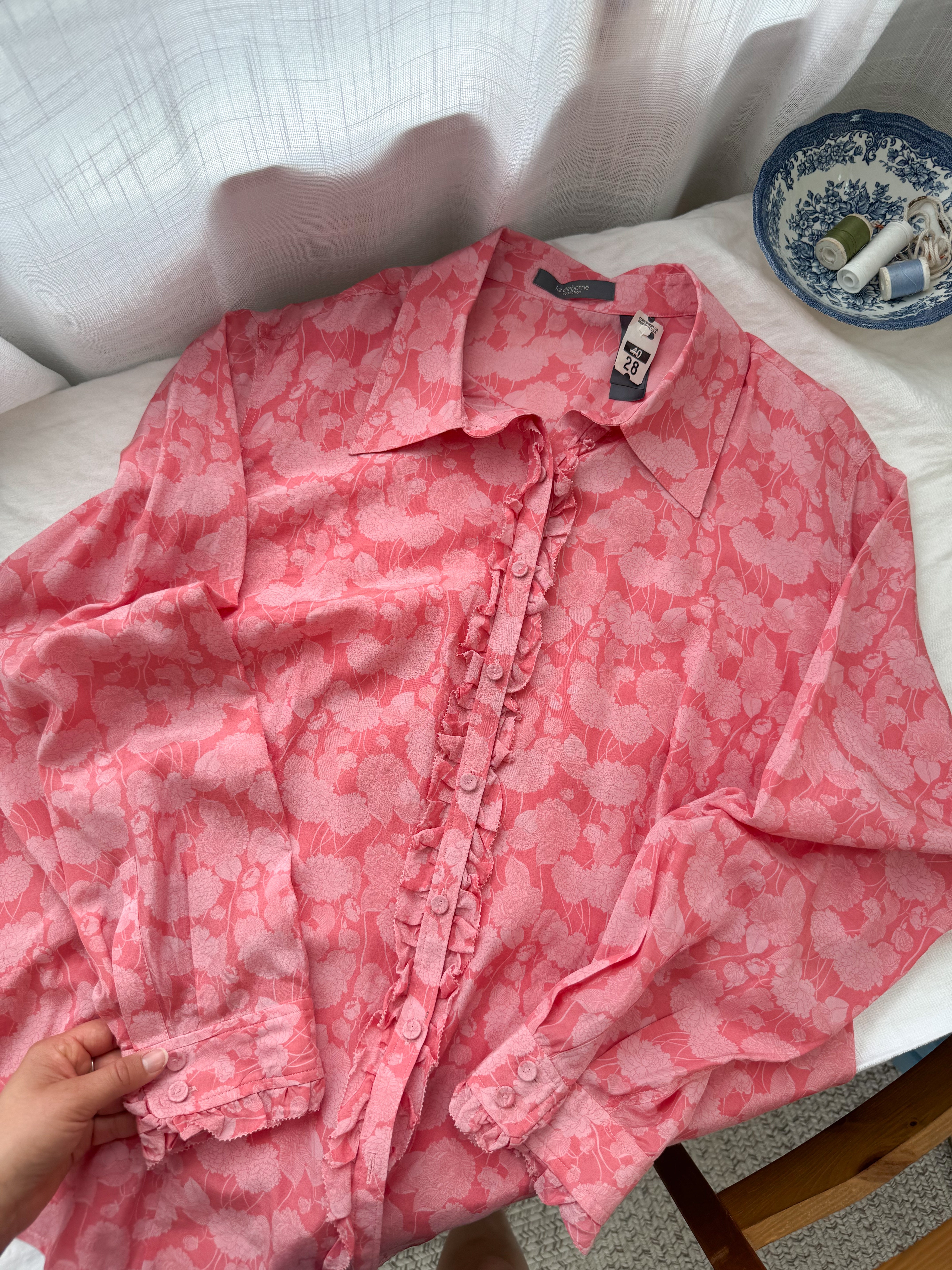 The Pink Peony Button Up (L)