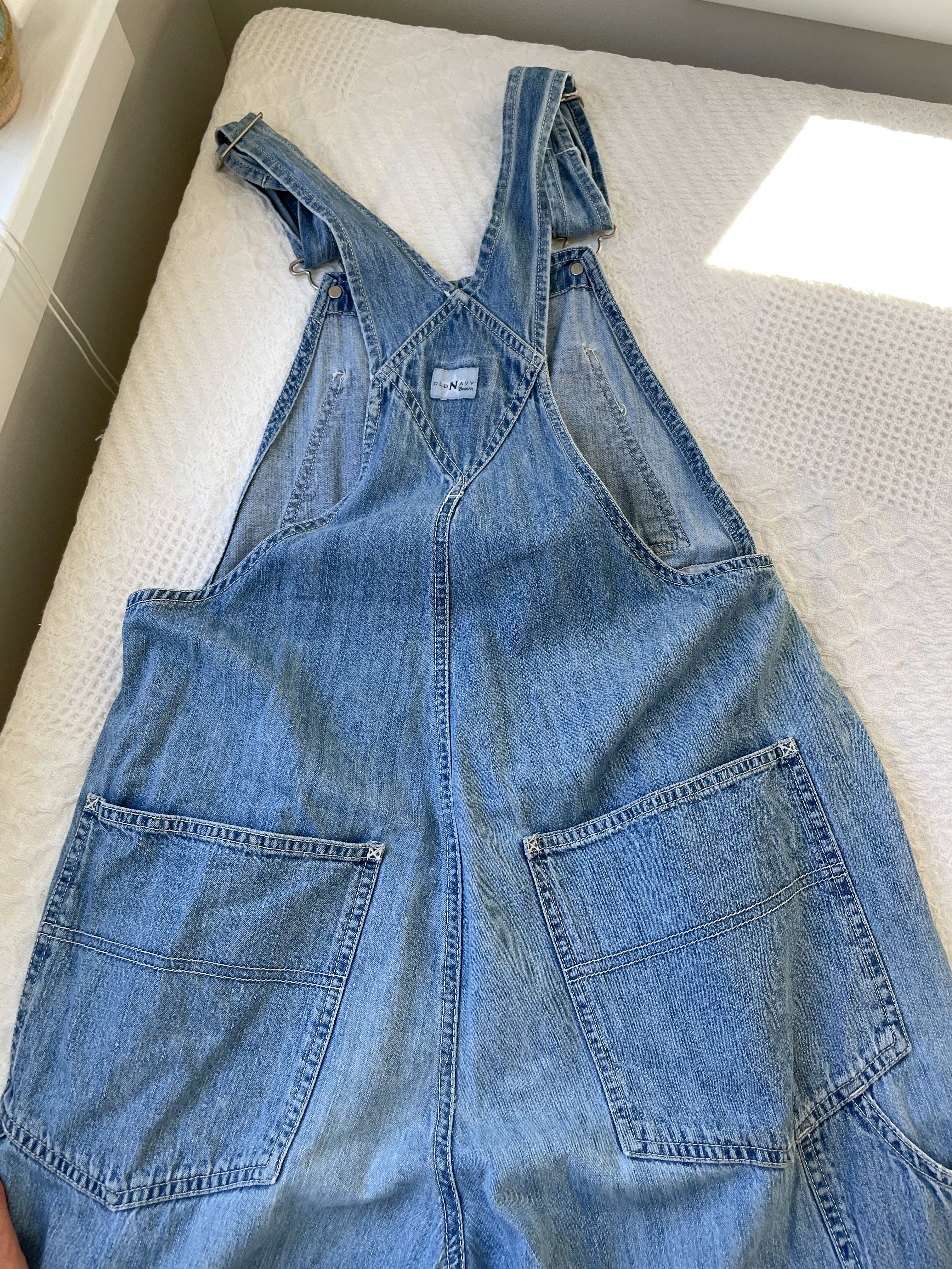 Vintage Light Wash Old Navy Overalls (S)