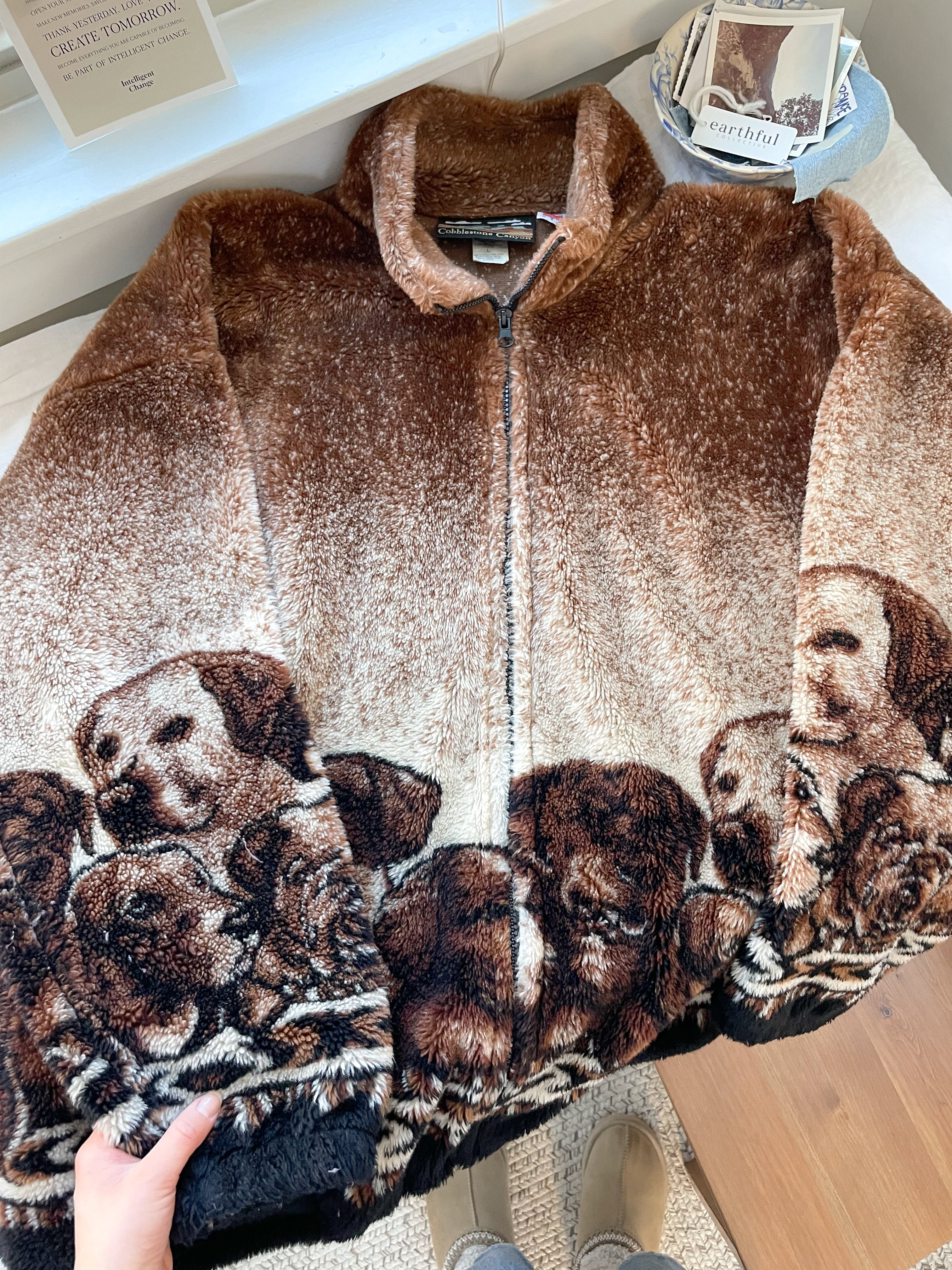 The Winter Dog Zip Up (L)