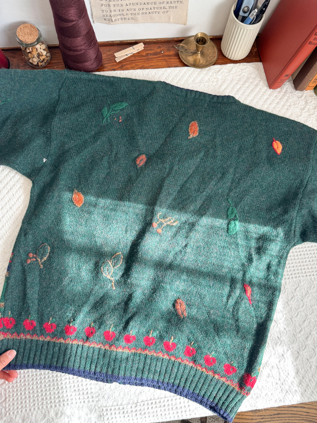 The Autumnal Village Cardigan (XL)