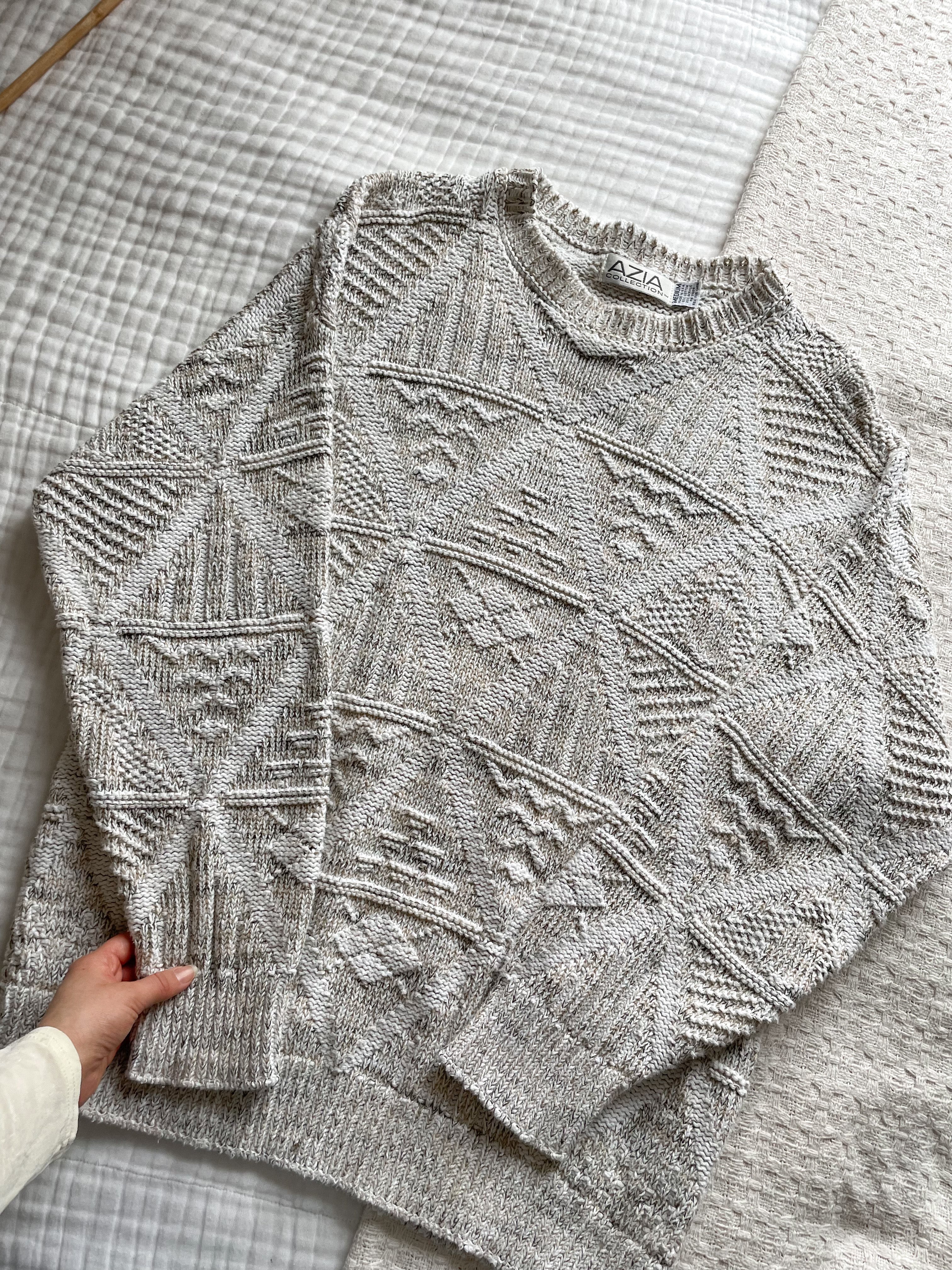 Vintage White Textured Sweater (M)