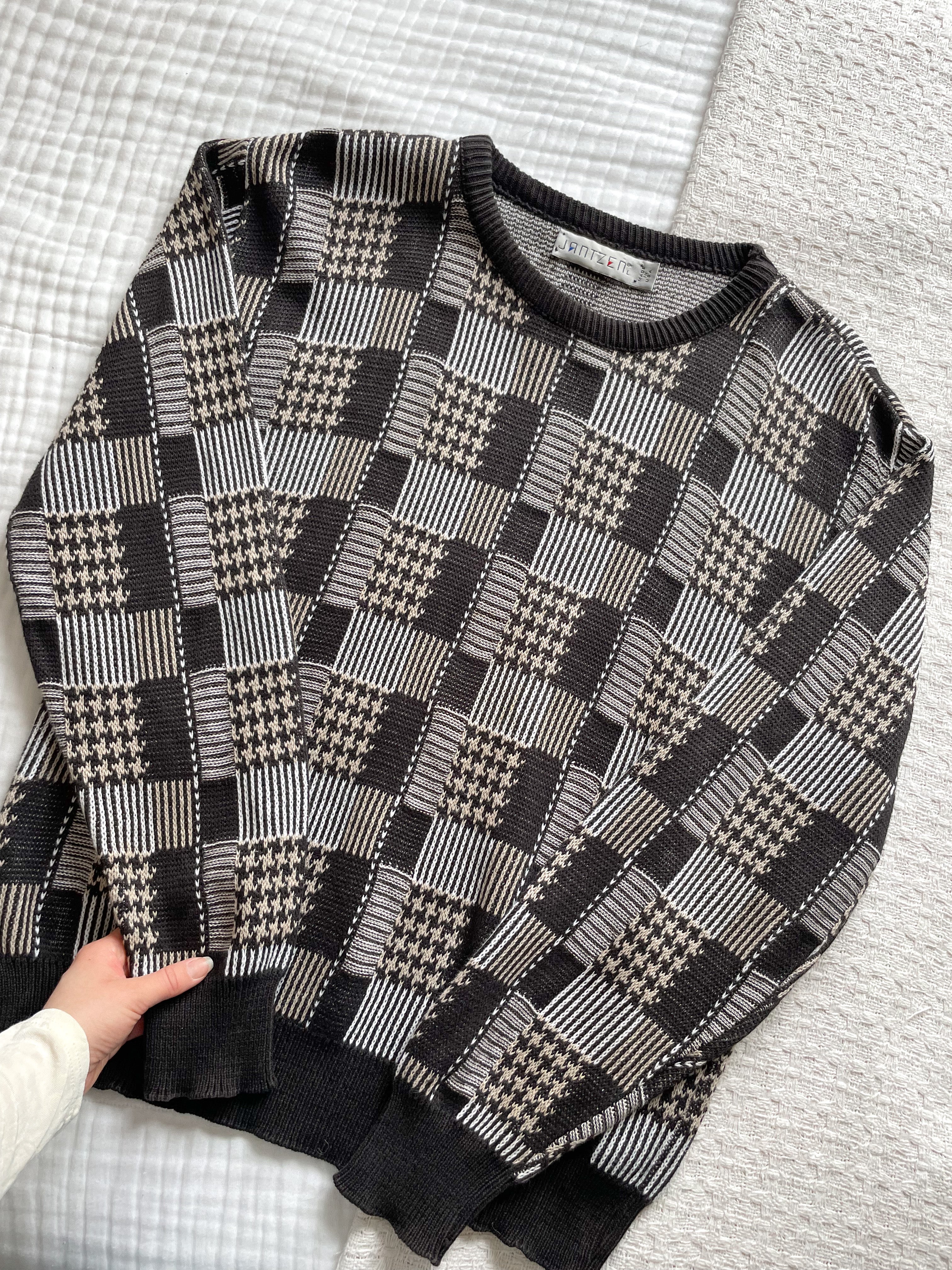 Vintage Checkered Houndstooth Sweater (L)