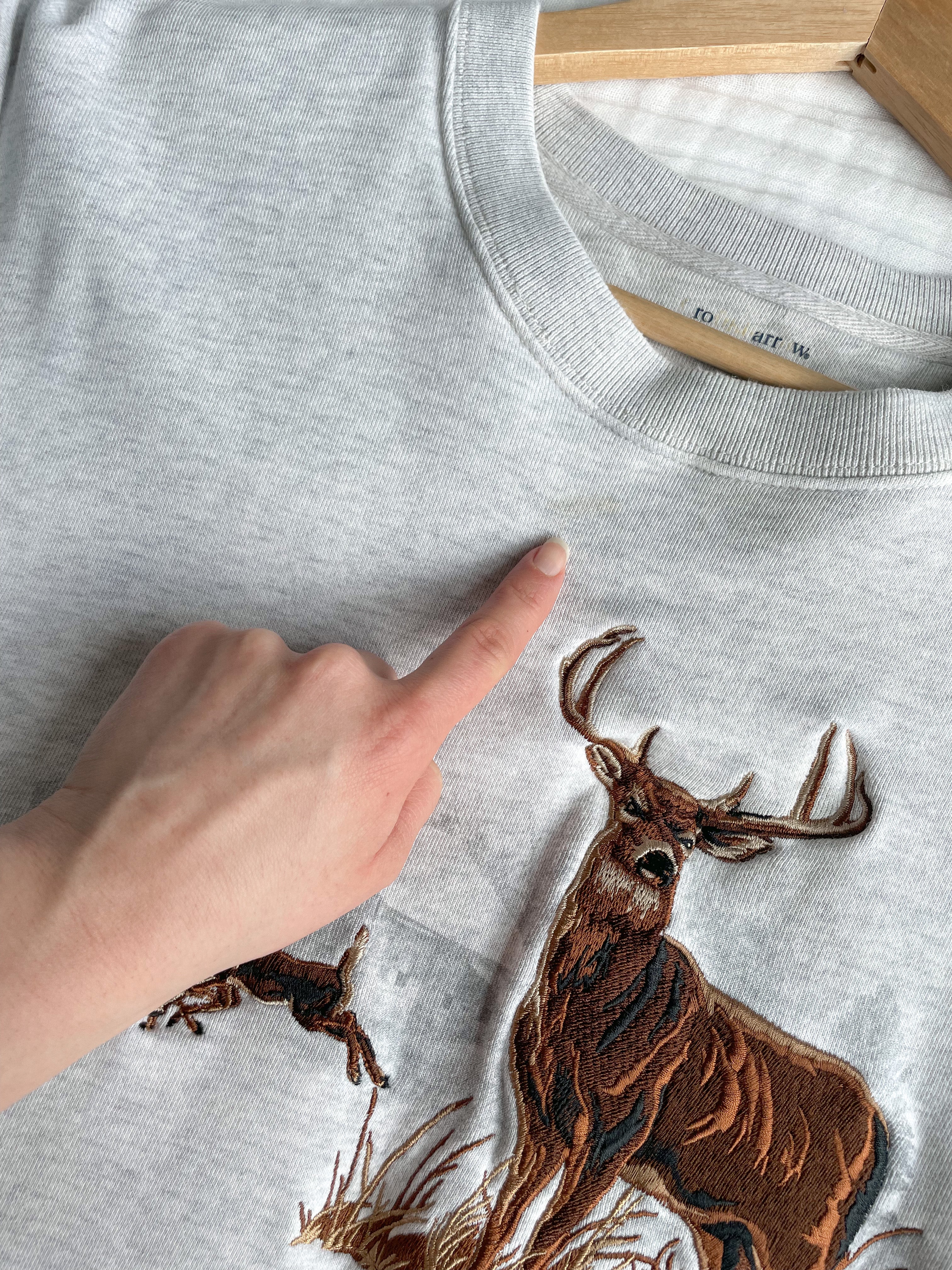 The Dawn Deer Crewneck (L)