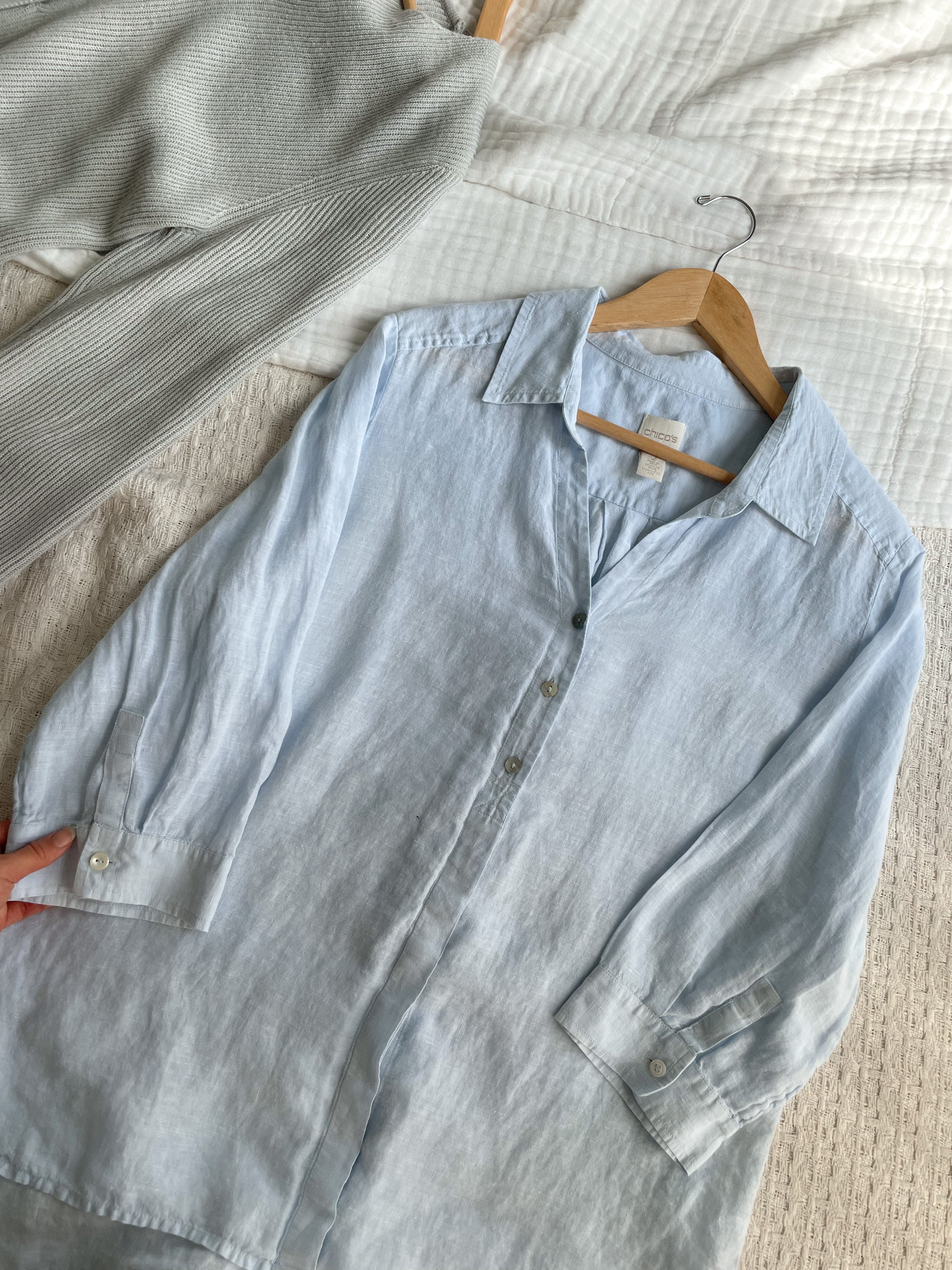 The Powder Blue Button Up (M)