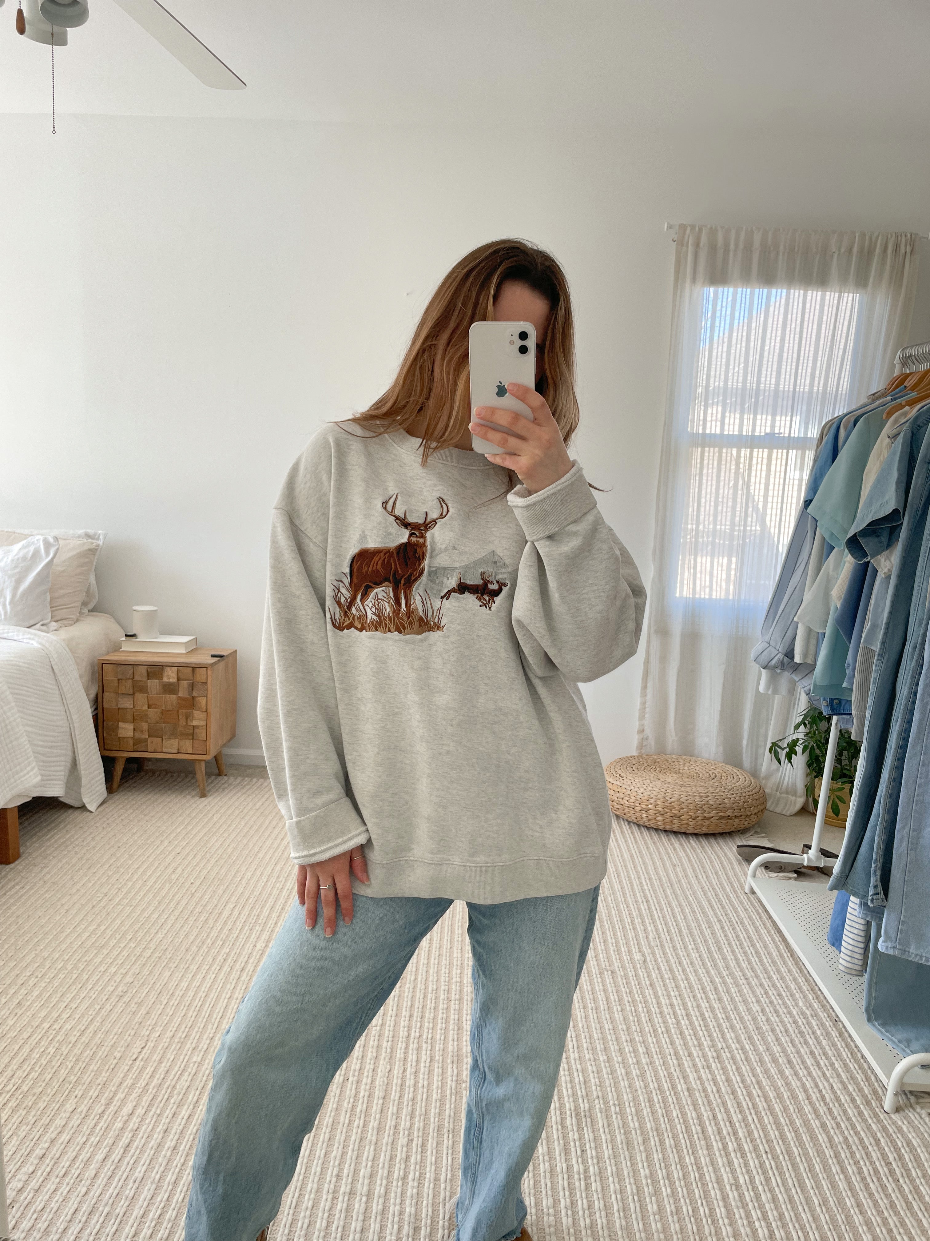 The Dawn Deer Crewneck (L)